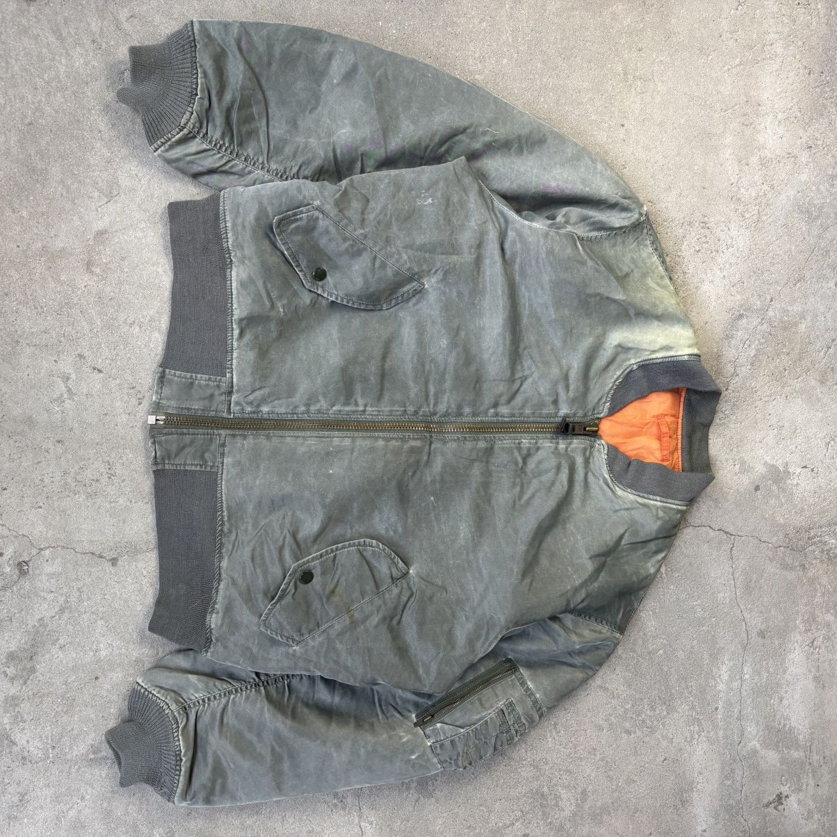 Vintage Vintage Vietnam USAAF US Airfare MA-1 Military bomber Jacket Size US L / EU 52-54 / 3 - 1 Thumbnail
