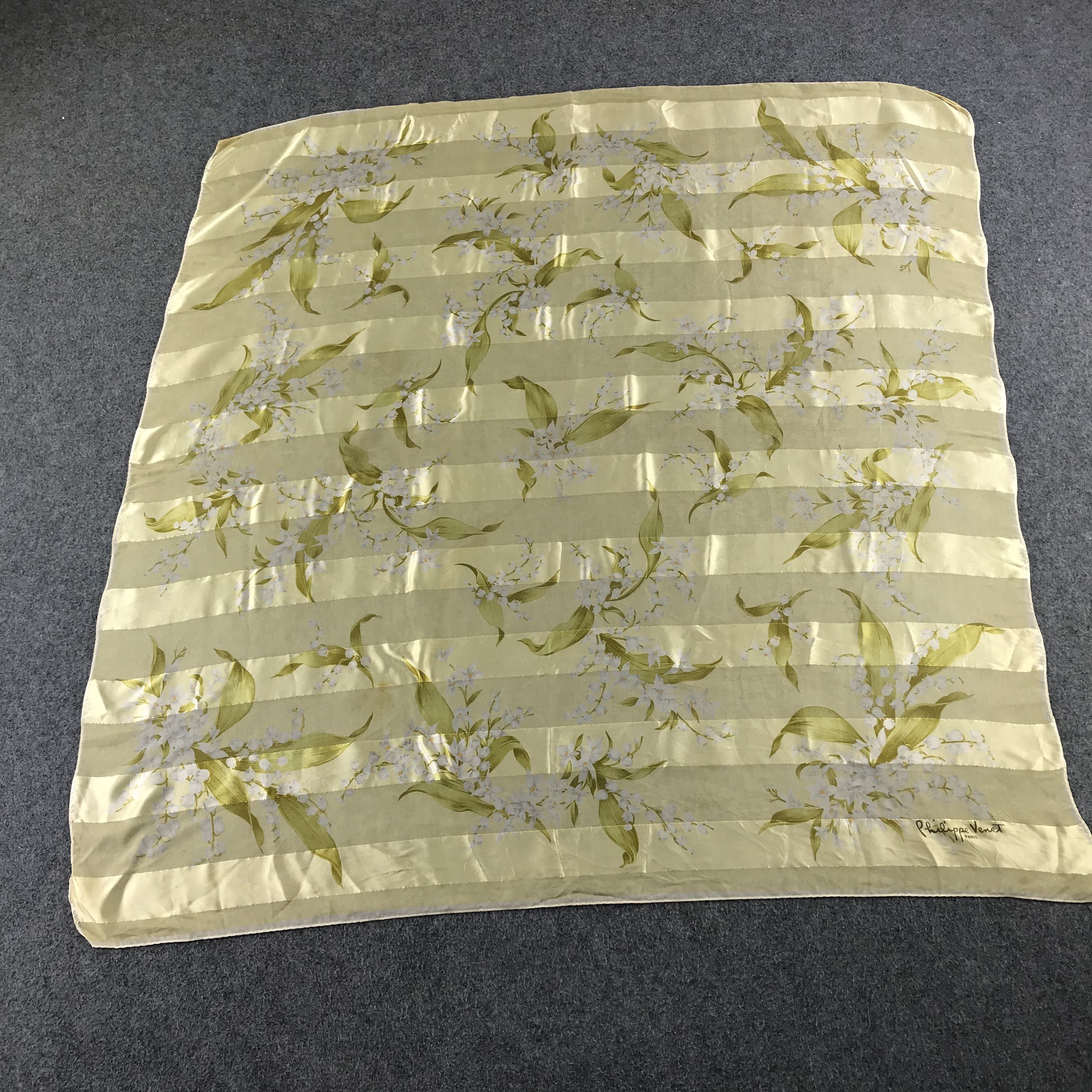 Vintage Vintage Philippe Venet Slit Thread Floral Silk Scarf M88 Size ONE SIZE - 2 Thumbnail