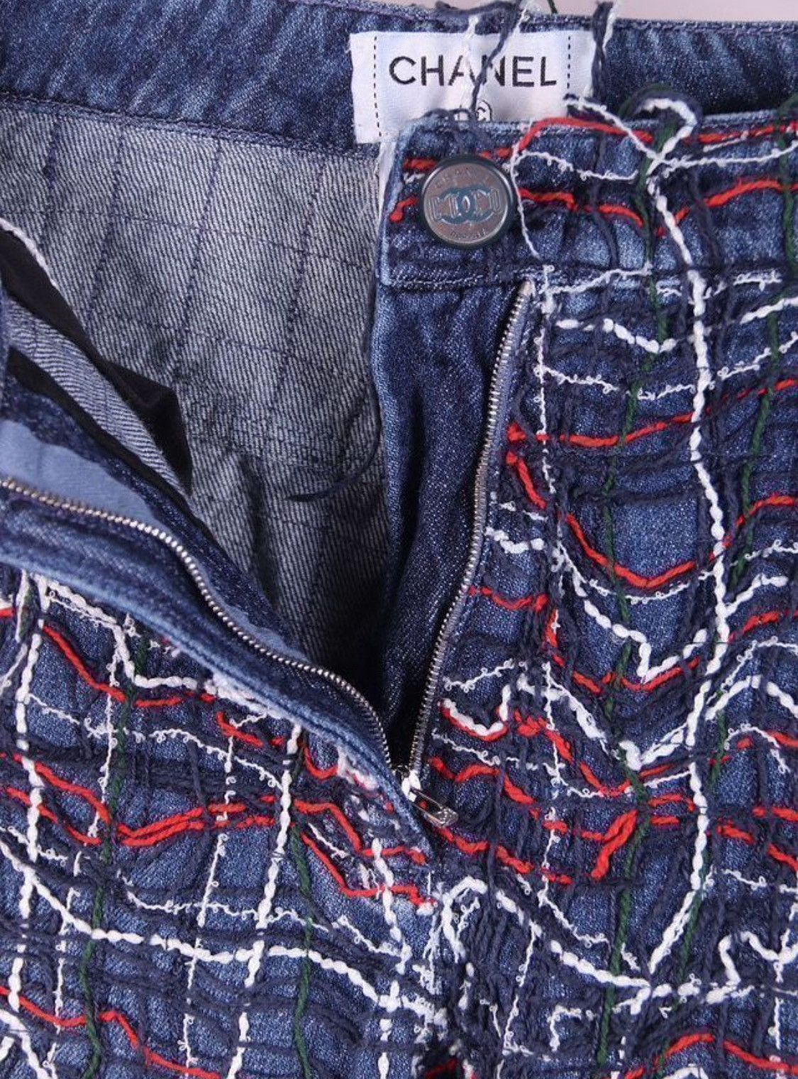 Chanel Chanel & Karl Lagerfeld 2008 Runway Decoration Detail Jeans Size 28" / US 6 / IT 42 - 6 Thumbnail