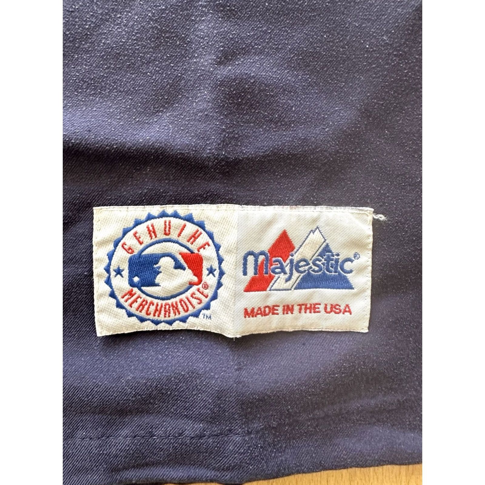 Vintage VINTAGE Majestic MLB New York Yankees V-Neck Jersey Pullover Shirt XL Men’s Blue 90s NYC Logo Yankees Mint Story:Very Rare Size US XL / EU 56 / 4 - 3 Thumbnail
