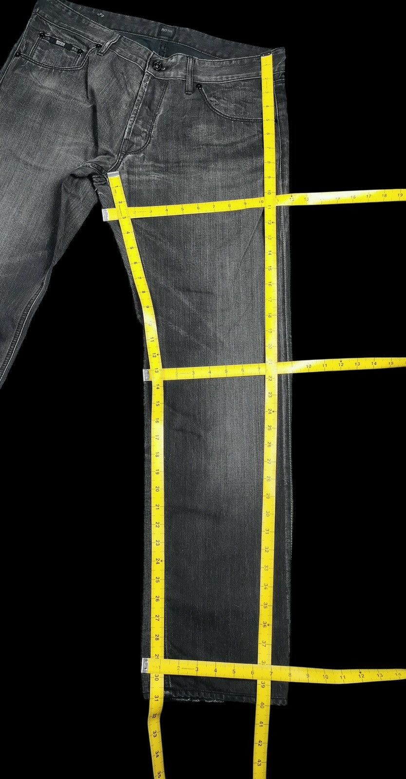 Hugo Boss Vintage Hugo Boss Tapered Fit Jeans Size 34 (Made in Italy) Size US 34 / EU 50 - 13 Thumbnail