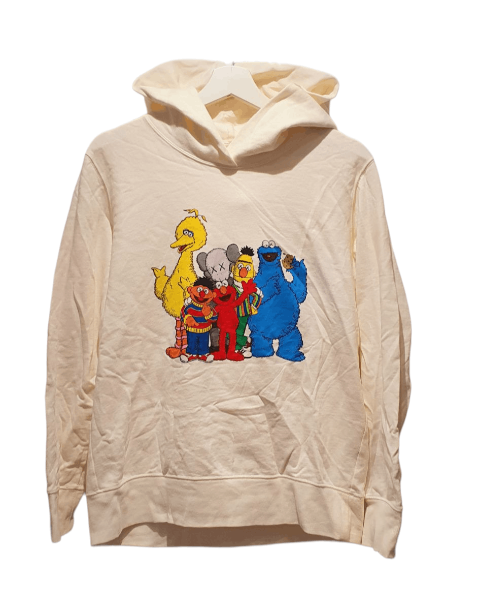 Kaws × Uniqlo KAWS X UNIQLO X SESAME STREET Graphic Hoodie Size L / US 10 / IT 46 - 1 Thumbnail