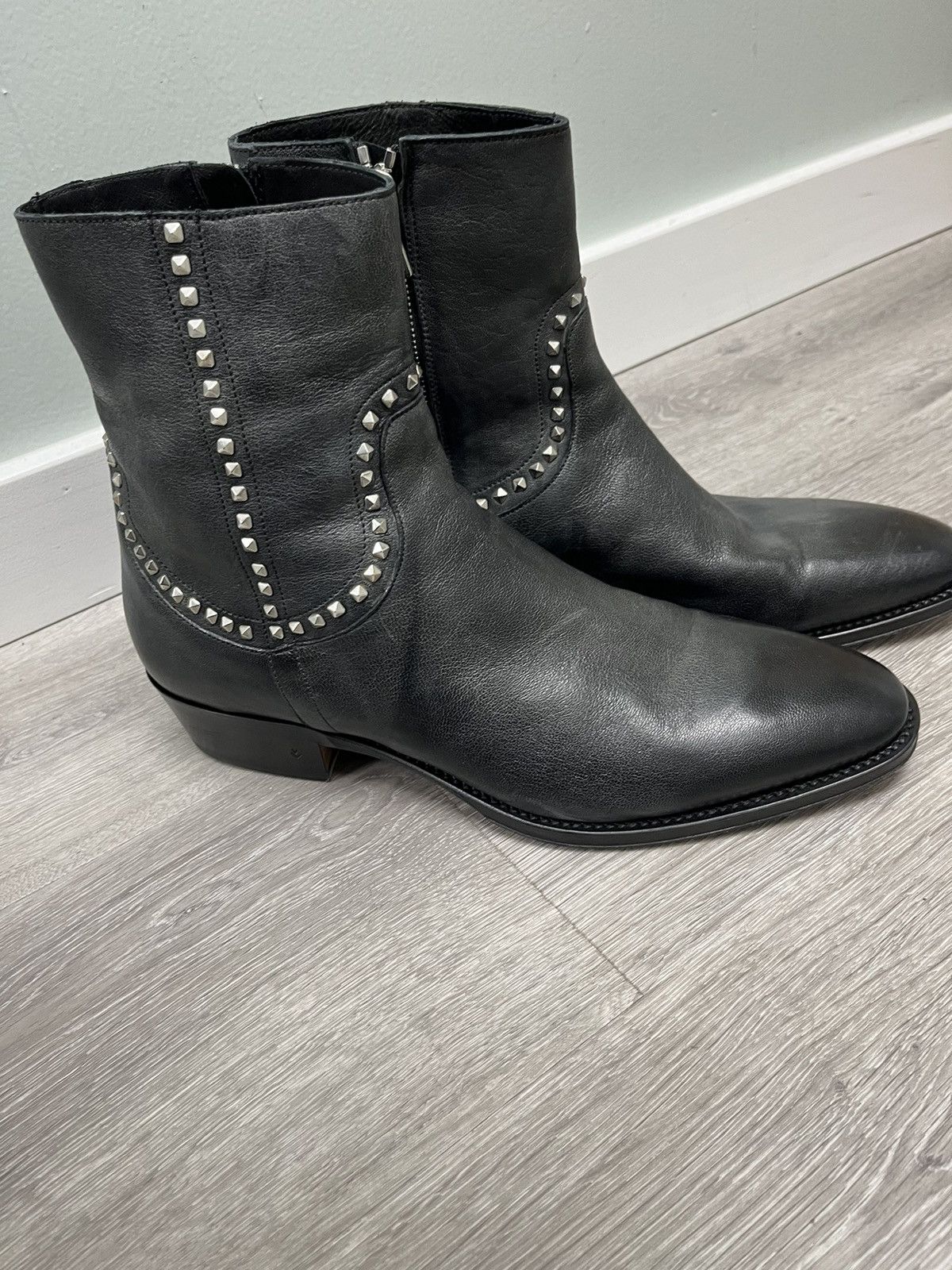 John Varvatos Ludlow studded boot. 10 Size US 10 / EU 43 - 10 Thumbnail