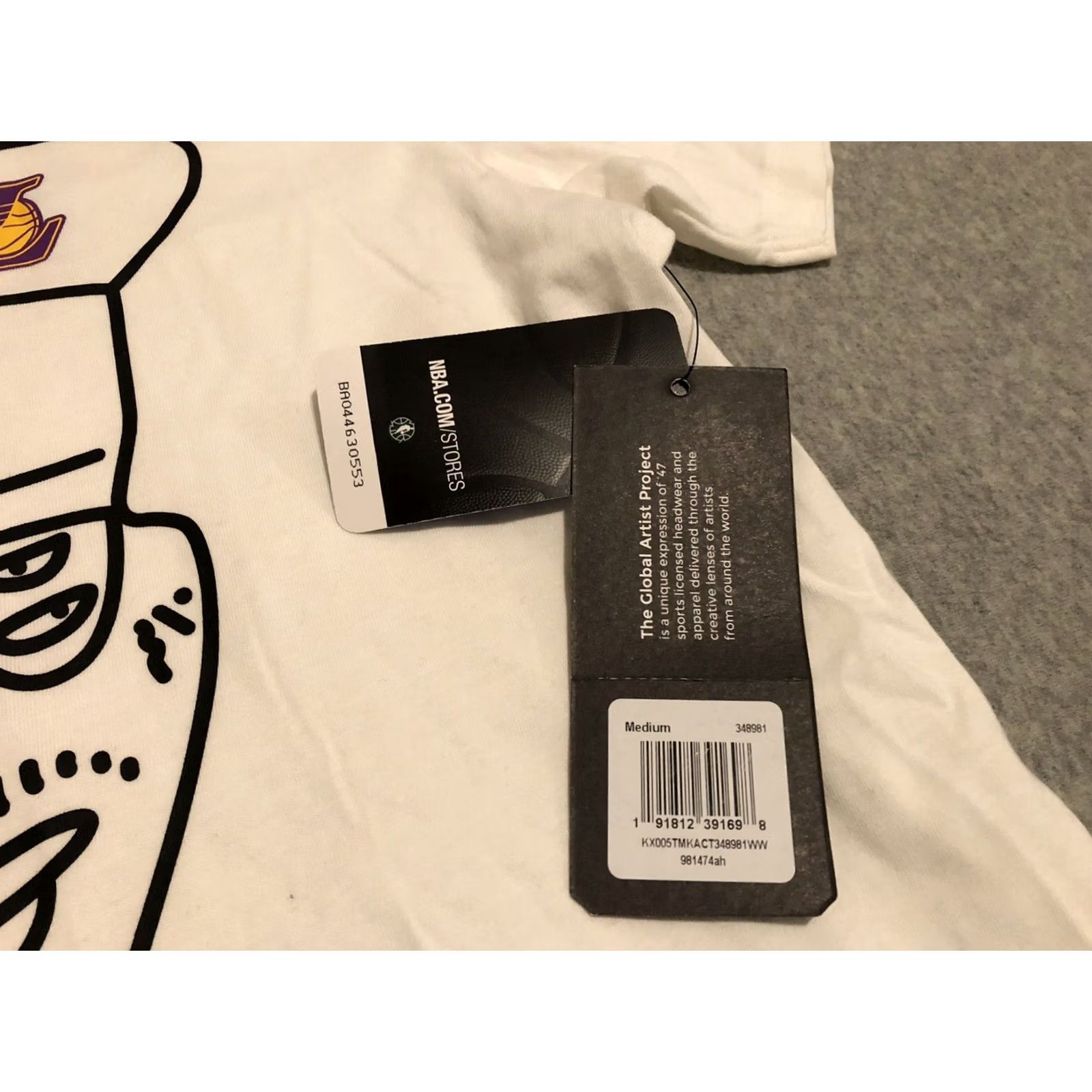 Y/Project NWT ’47 Tee Shirt Los Angeles Lakers Mens Medium White Cotton Short Sleeve Basketball NBA Global Artist Project KashinkT-Shirt Size US M / EU 48-50 / 2 - 2 Thumbnail