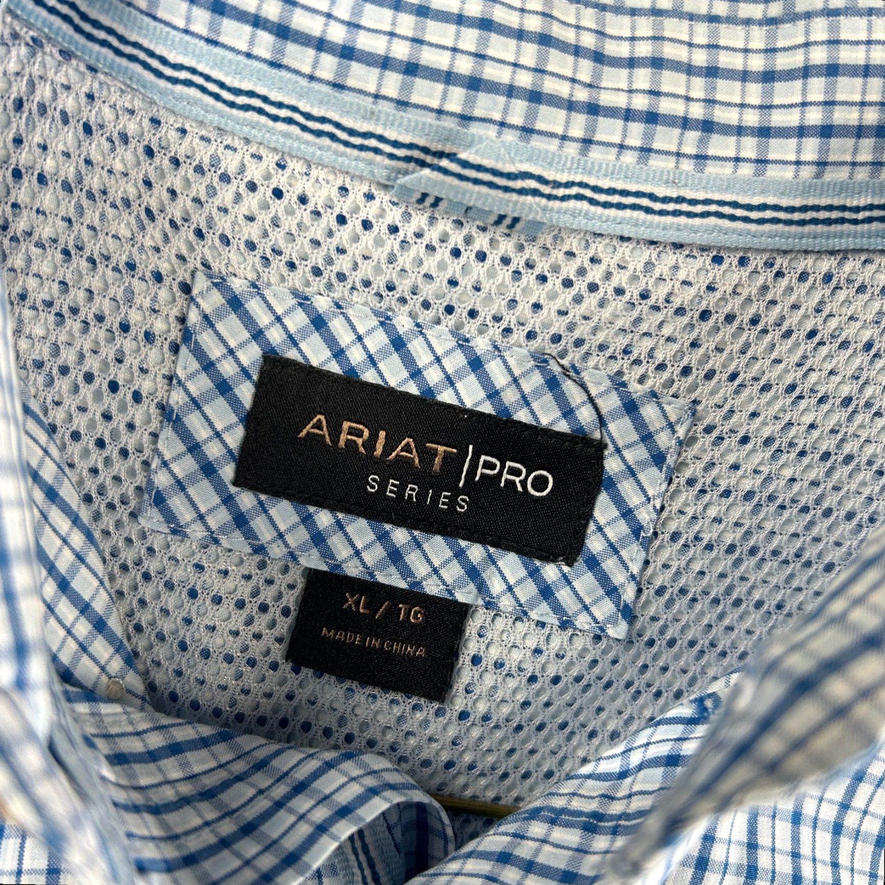 Ariat Ariat Pro Series XL Blue Plaid Long Sleeve Button-Up Shirt Workwear Cowboy Rodeo Mens Size US XL / EU 56 / 4 - 3 Thumbnail