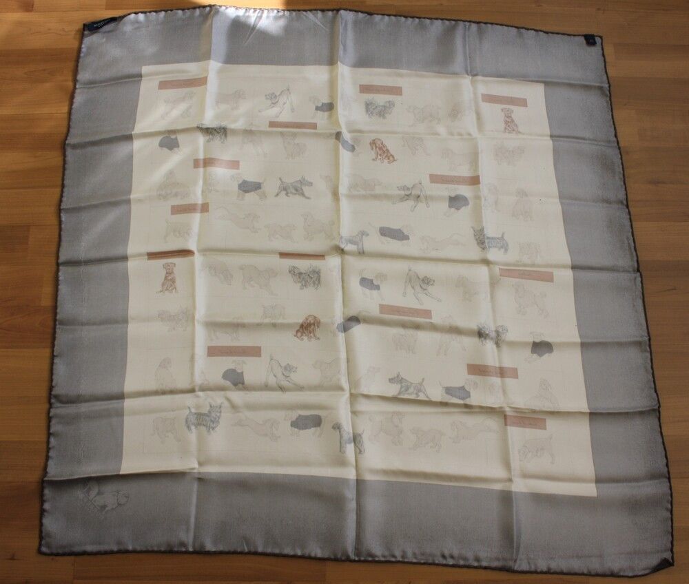 Burberry Shawl scarf Burberry silk dogs 86*86 cm Size ONE SIZE - 6 Thumbnail