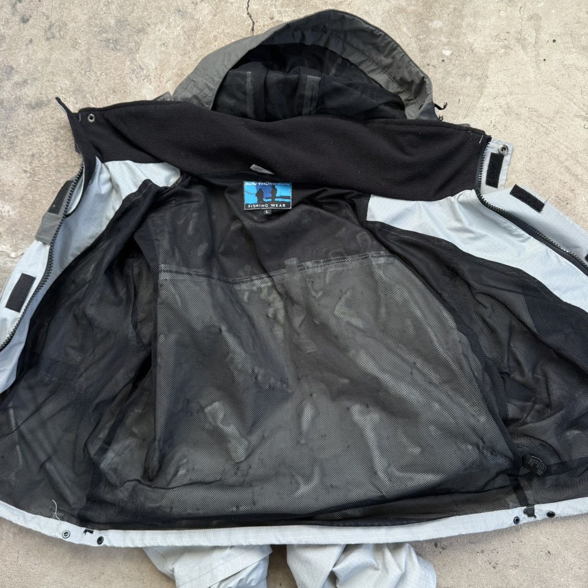 Japanese Brand Ron Thompson Fishing Cropped Multipocket Jacket Size US L / EU 52-54 / 3 - 7 Thumbnail