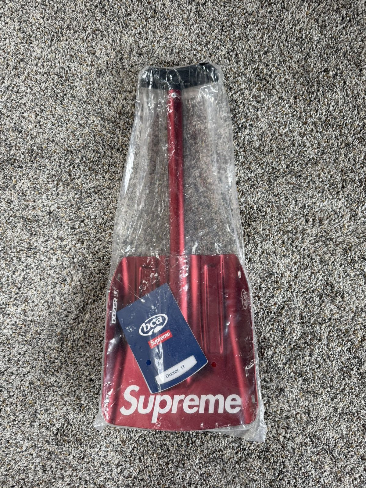 Supreme Supreme Backcountry Access Snow Shovel Red FW22 Size ONE SIZE - 6 Thumbnail
