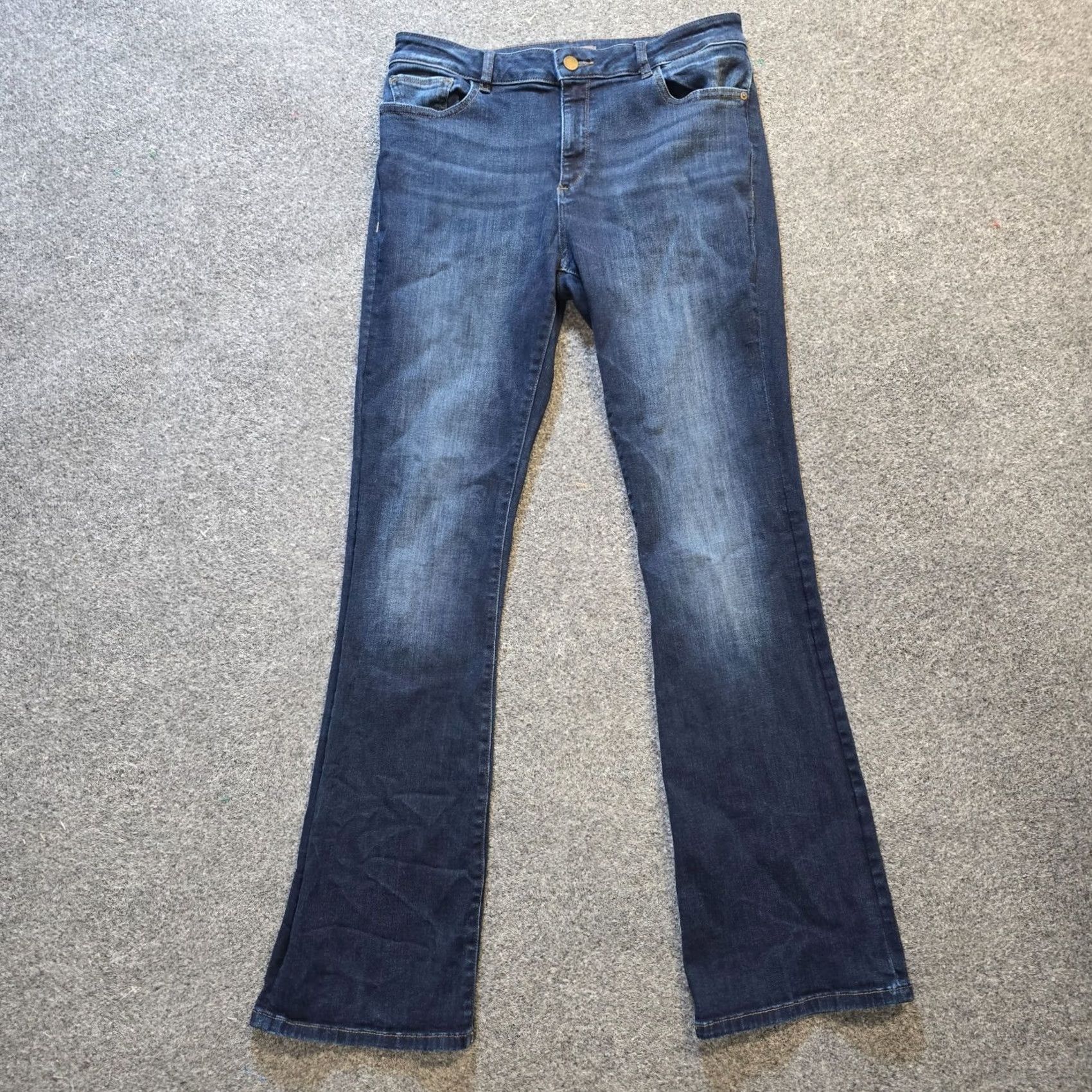 DL1961 DL1961 Jeans Womens 30 Blue Flare Mid Rise Dark Wash Stretch Capsule Casual Jeans Size 30" / US 8 / IT 44 - 2 Thumbnail