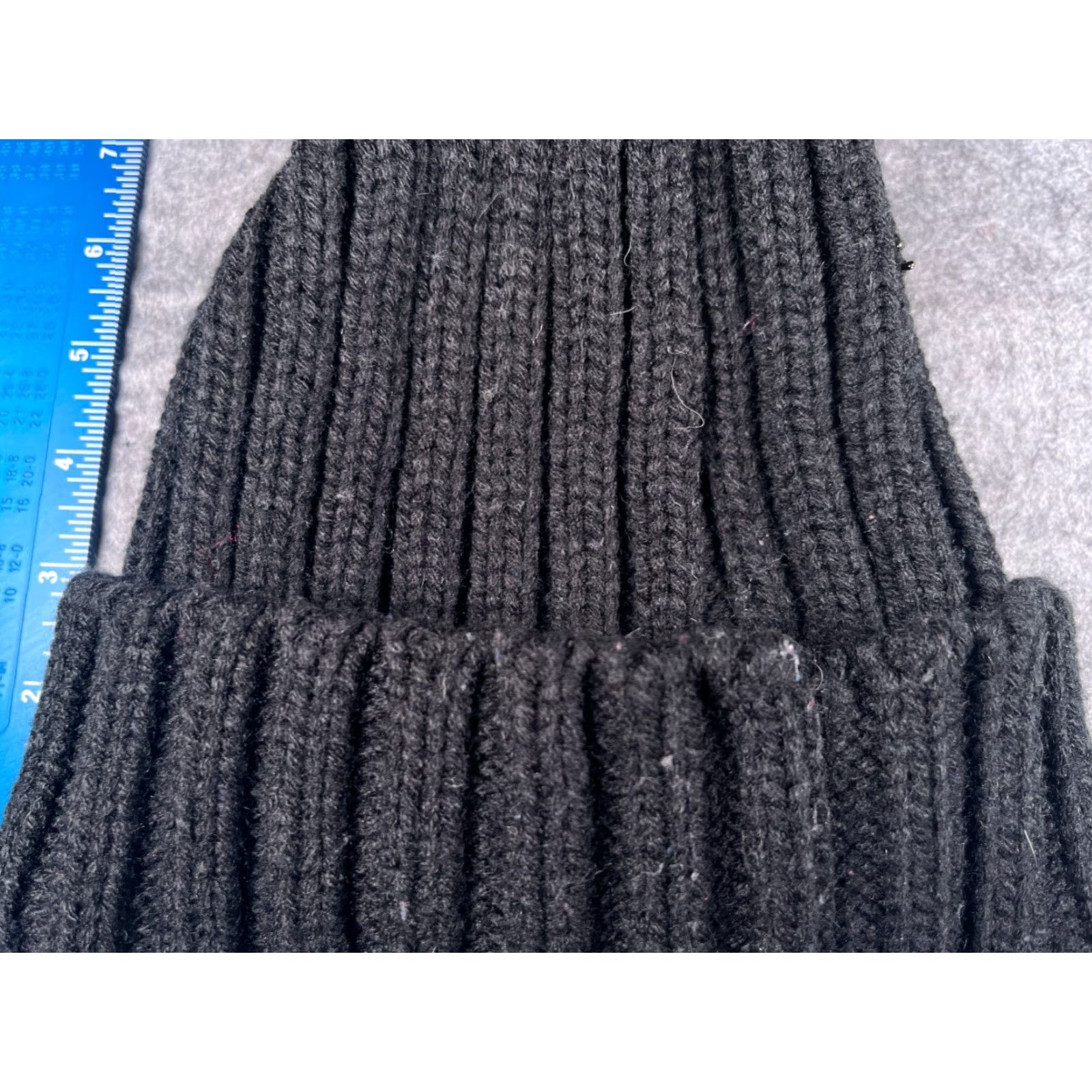 Vintage VINTAGE not applicable; use Collection 18 Beanie Toque for Women OS Black Knit Acrylic Blend Pom w/ Bobby Pins Size ONE SIZE - 2 Thumbnail