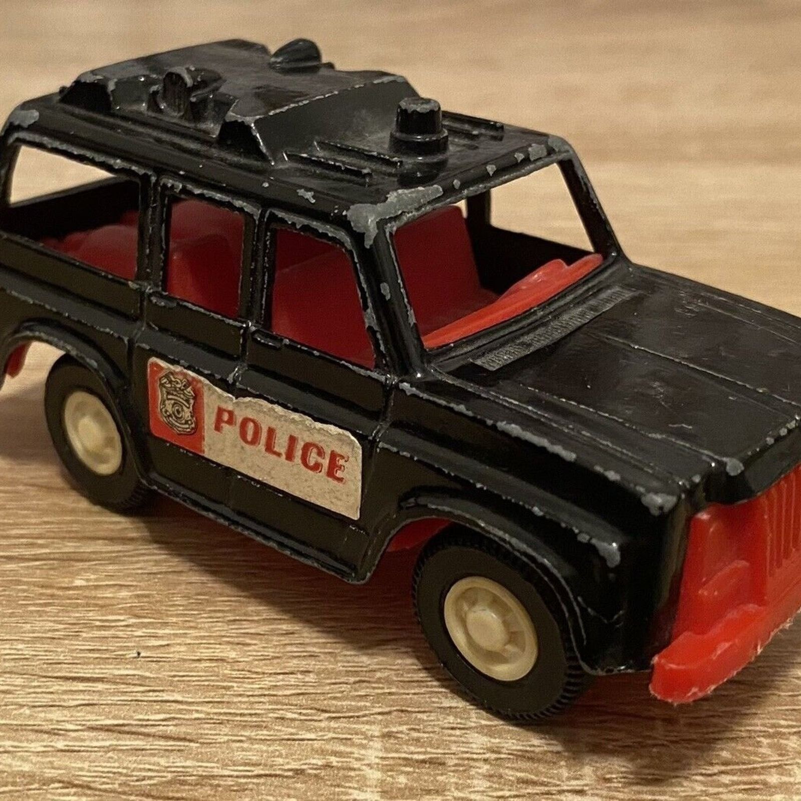 Jeep VTG Diecast Tootsie 70’s Rescue Paramedic Police Jeep Truck Size ONE SIZE - 1 Thumbnail