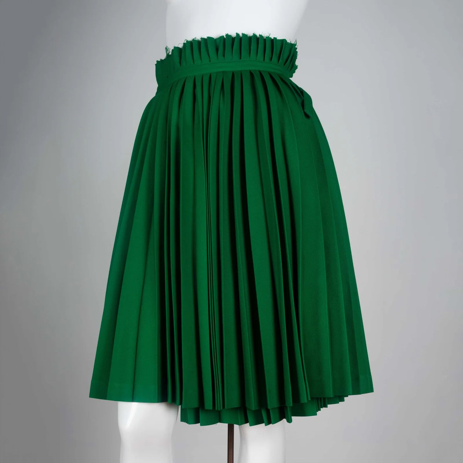 Comme des Garcons Comme des Garçons Green Pleated Wool Wrap Skirt, 1998 Size 28" / US 6 / IT 42 - 1 Thumbnail