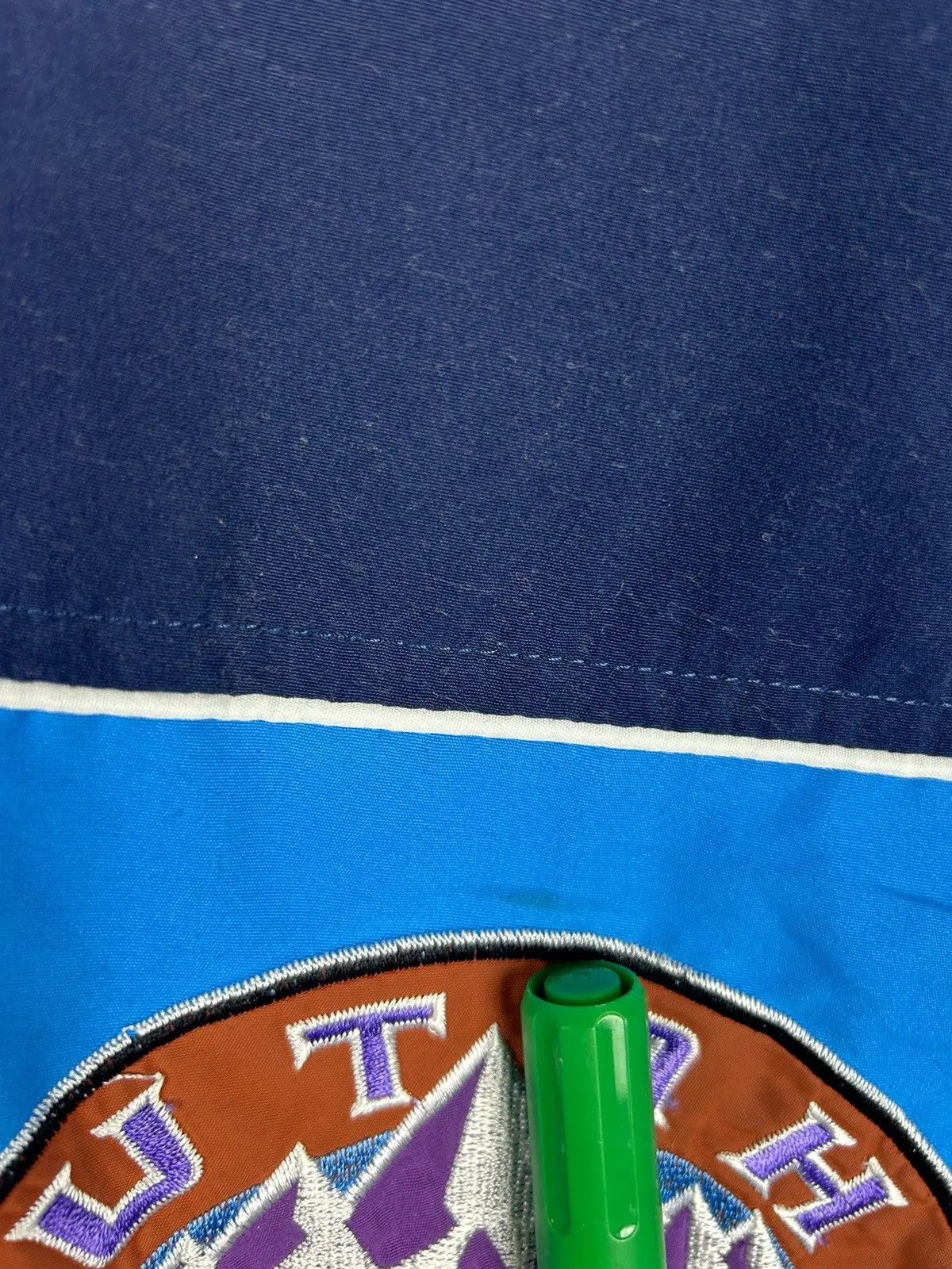 NBA Vintage NBA Utah Jazz Lightweight Transformer Jacket Vest Size US M / EU 48-50 / 2 - 11 Thumbnail