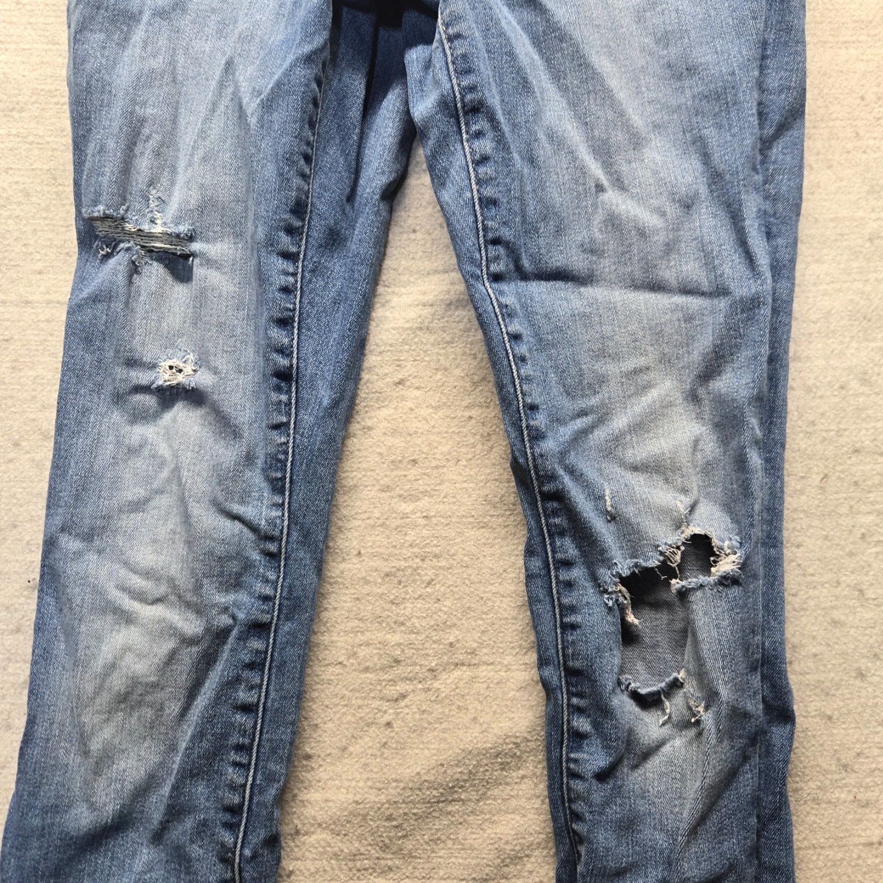 Vintage Universal Thread Goods Co Jeans Skinny Blue Denim Pants Adult Women's 00/24R Denim Blue Skinny Jeans Women 00 24R Size 24" / US 00 / IT 34 - 2 Thumbnail