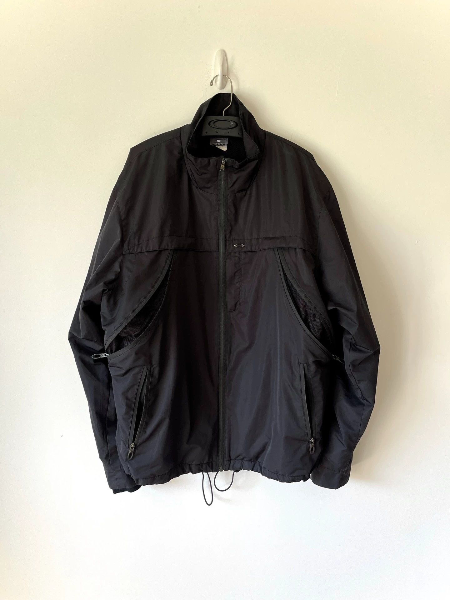Oakley Oakley Vintage Nylon Jacket 00s XL Size US XL / EU 56 / 4 - 6 Thumbnail