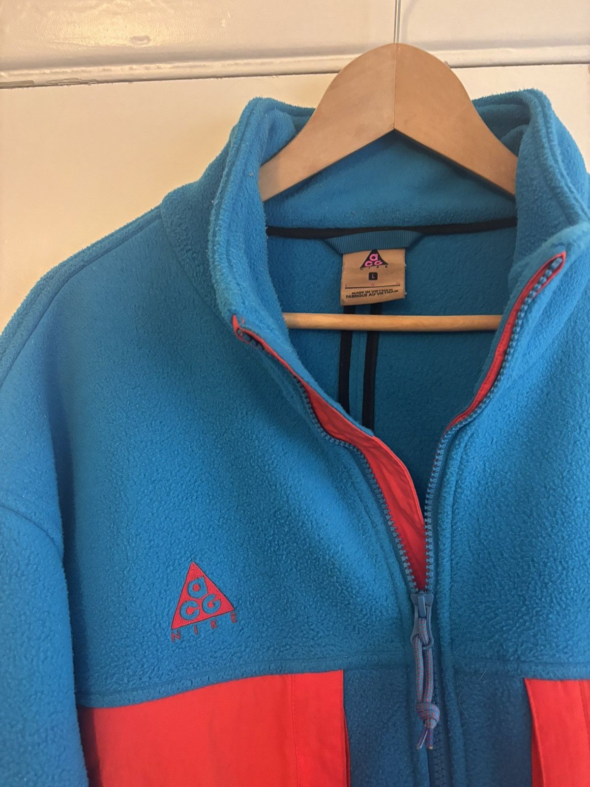 Nike ACG Large men’s Nike ACG fleece jacket in blue and orange Size US L / EU 52-54 / 3 - 3 Thumbnail