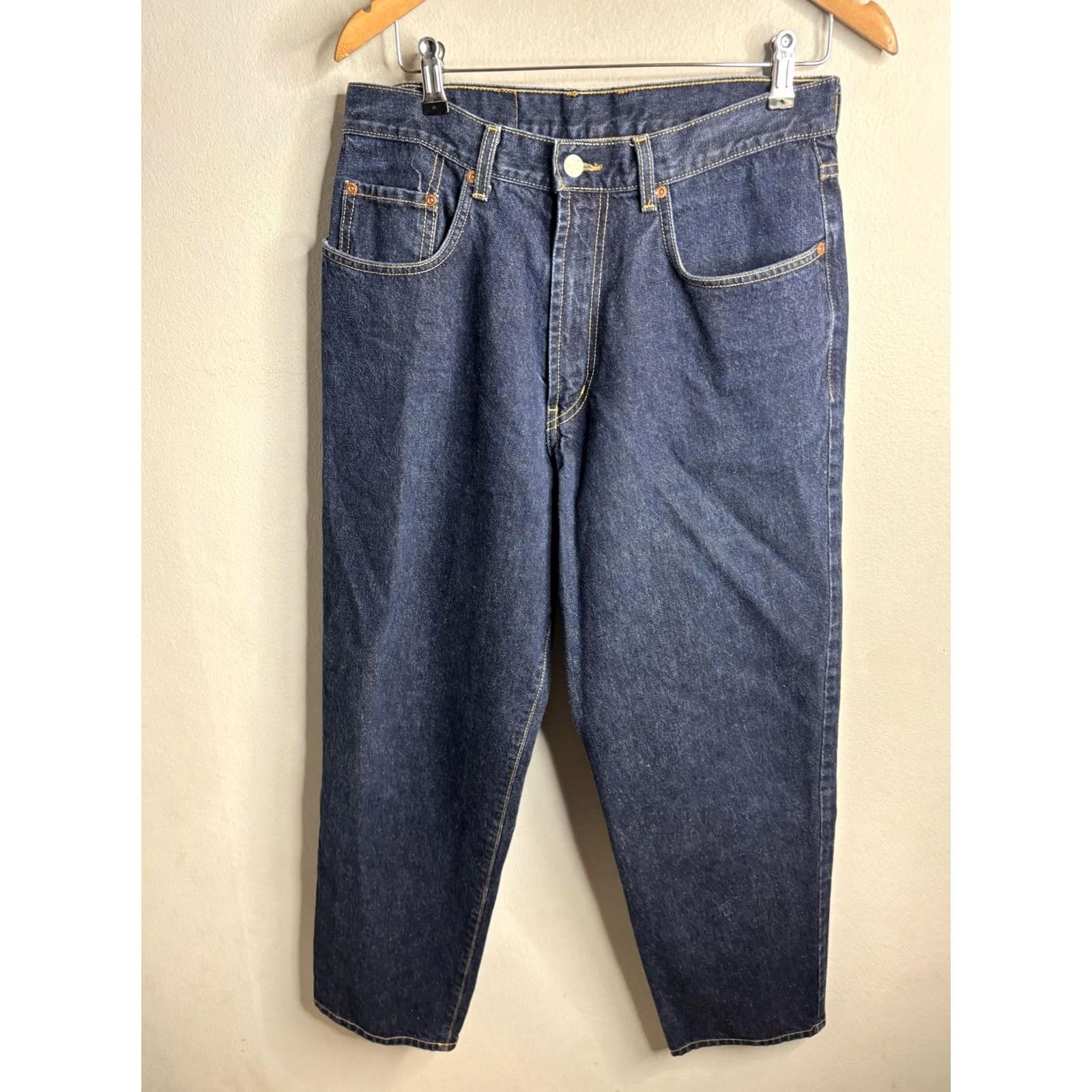 Lucky Brand VINTAGE Lucky Brand Dungarees Jeans Mens 33x29 Blue 81 Relaxed Straight USA Jeans Mens 33 Blue 5-Pocket Logo Zip Fly Size US 32 / EU 48 - 4 Thumbnail