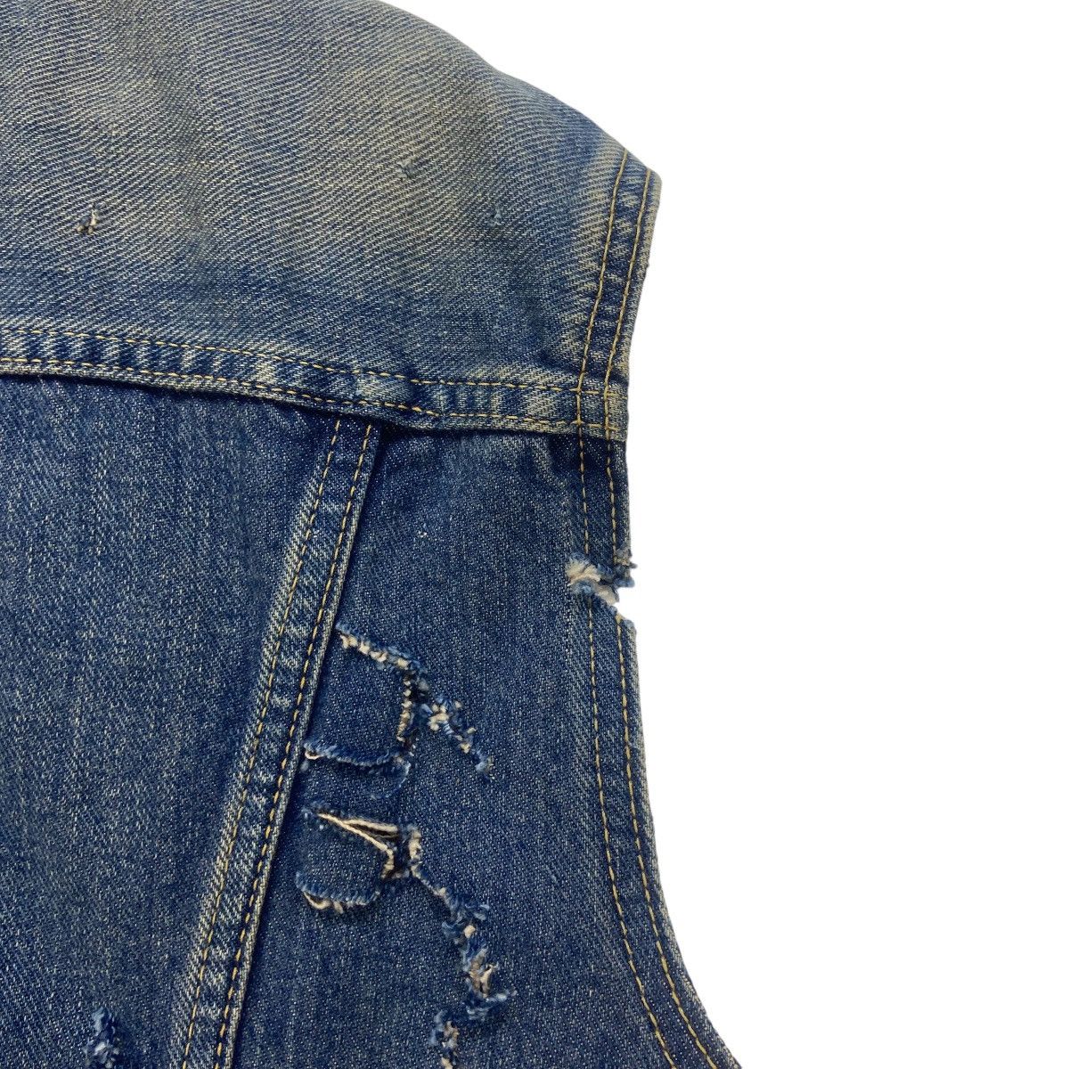 Edwin Vintage Edwin Trucker Sleeveless Distressed Denim Jacket Size US M / EU 48-50 / 2 - 17 Thumbnail