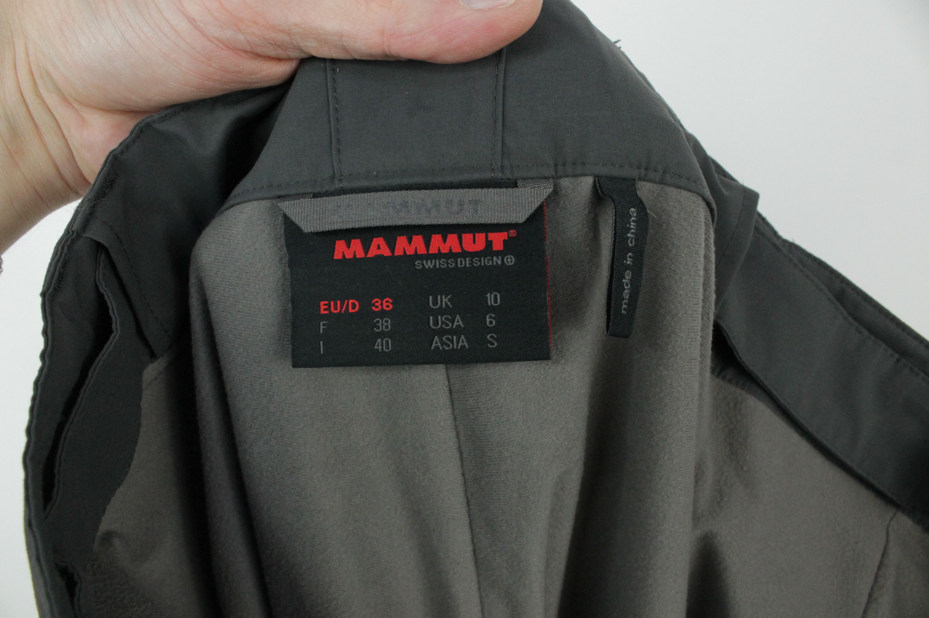 Mammut Mammut Dry-Tech Waterproof Insulated Winter Ski Pants Size 28" / US 6 / IT 42 - 8 Thumbnail