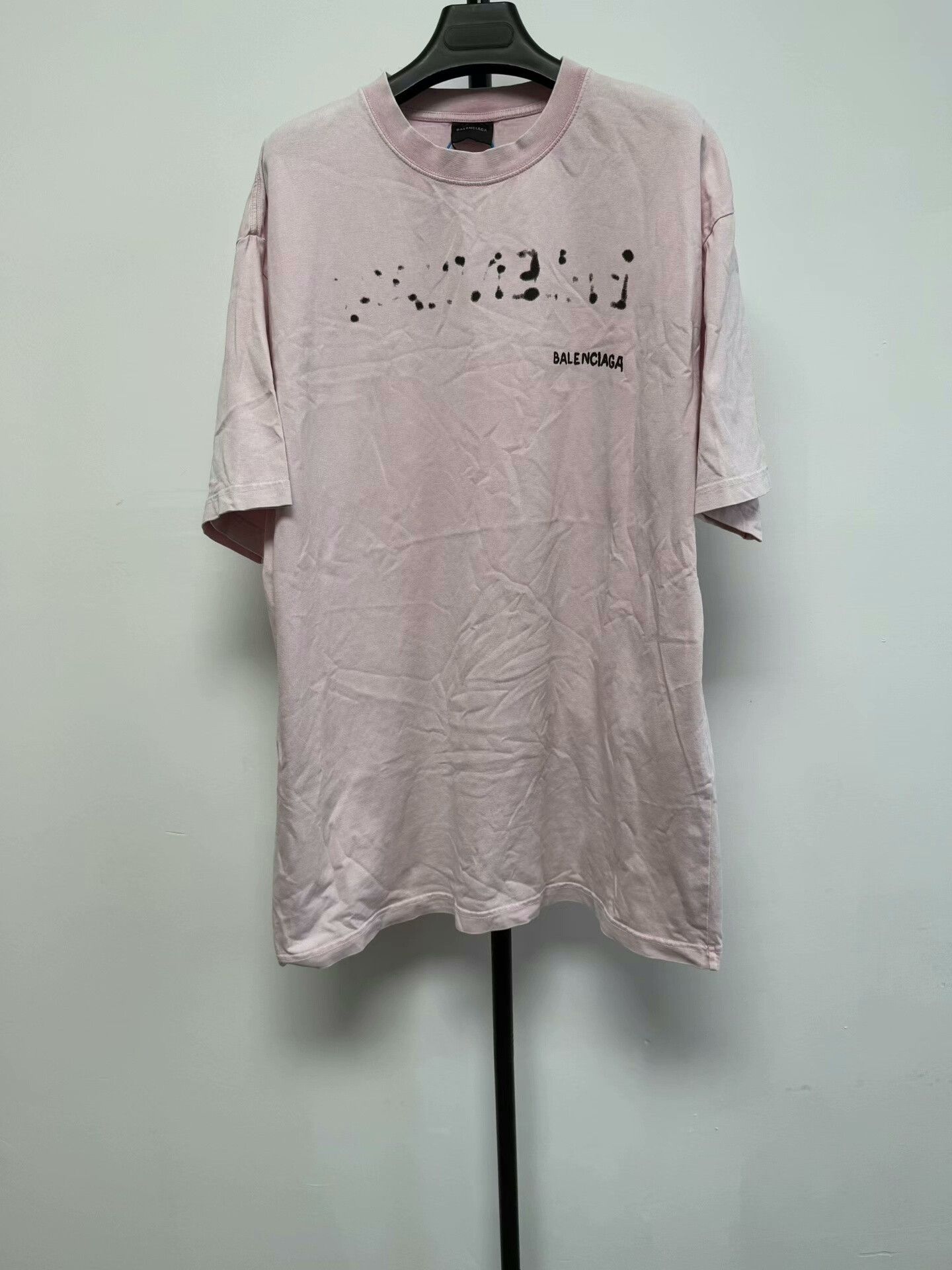 Balenciaga Balenciaga Pink Blurred Logo T-Shirt Size M Size US M / EU 48-50 / 2 - 1 Thumbnail