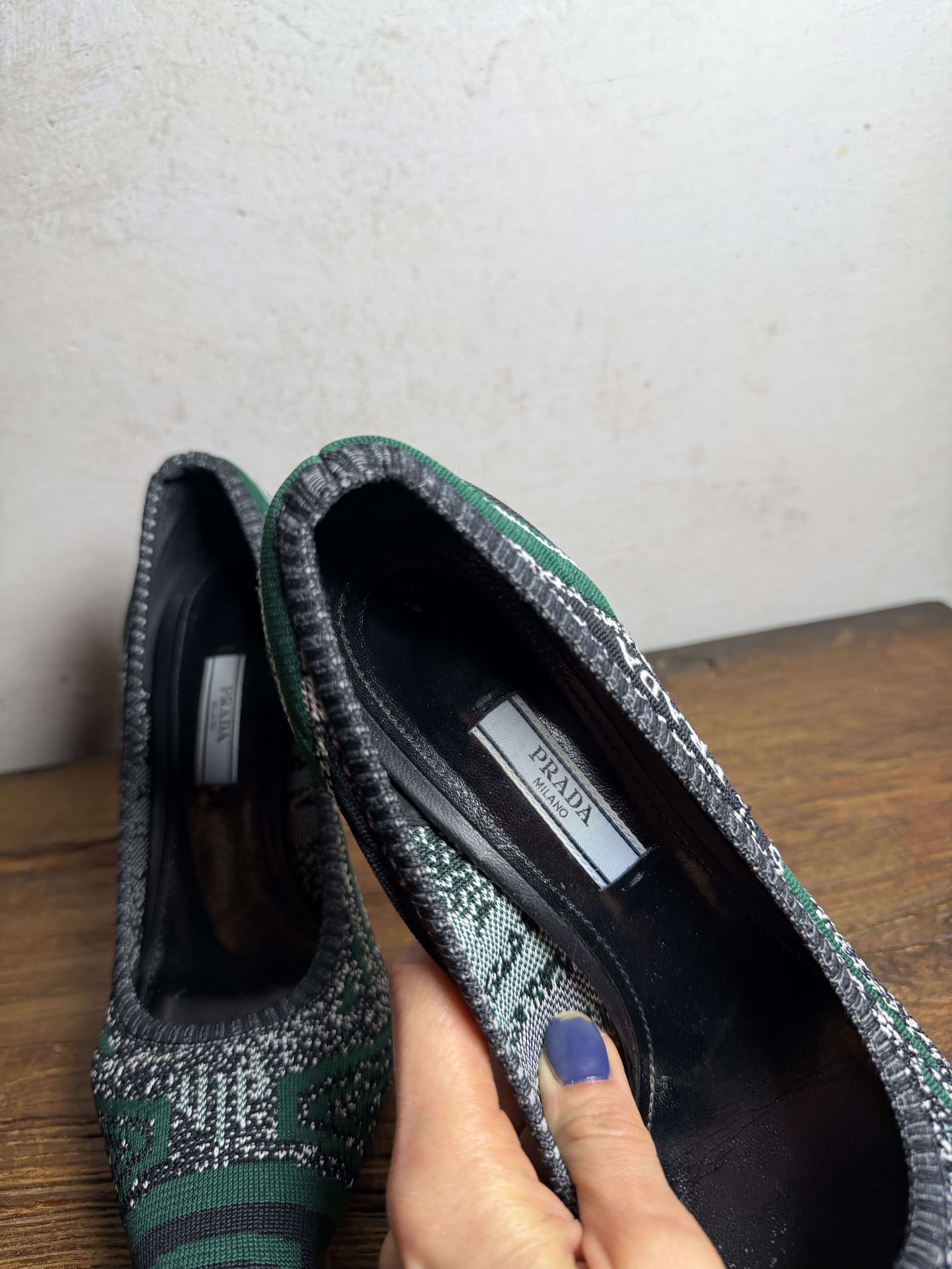 Prada Prada Green/Black Printed Knit Fabric Pointed Toe Pumps Size US 10 / IT 40 - 16 Thumbnail