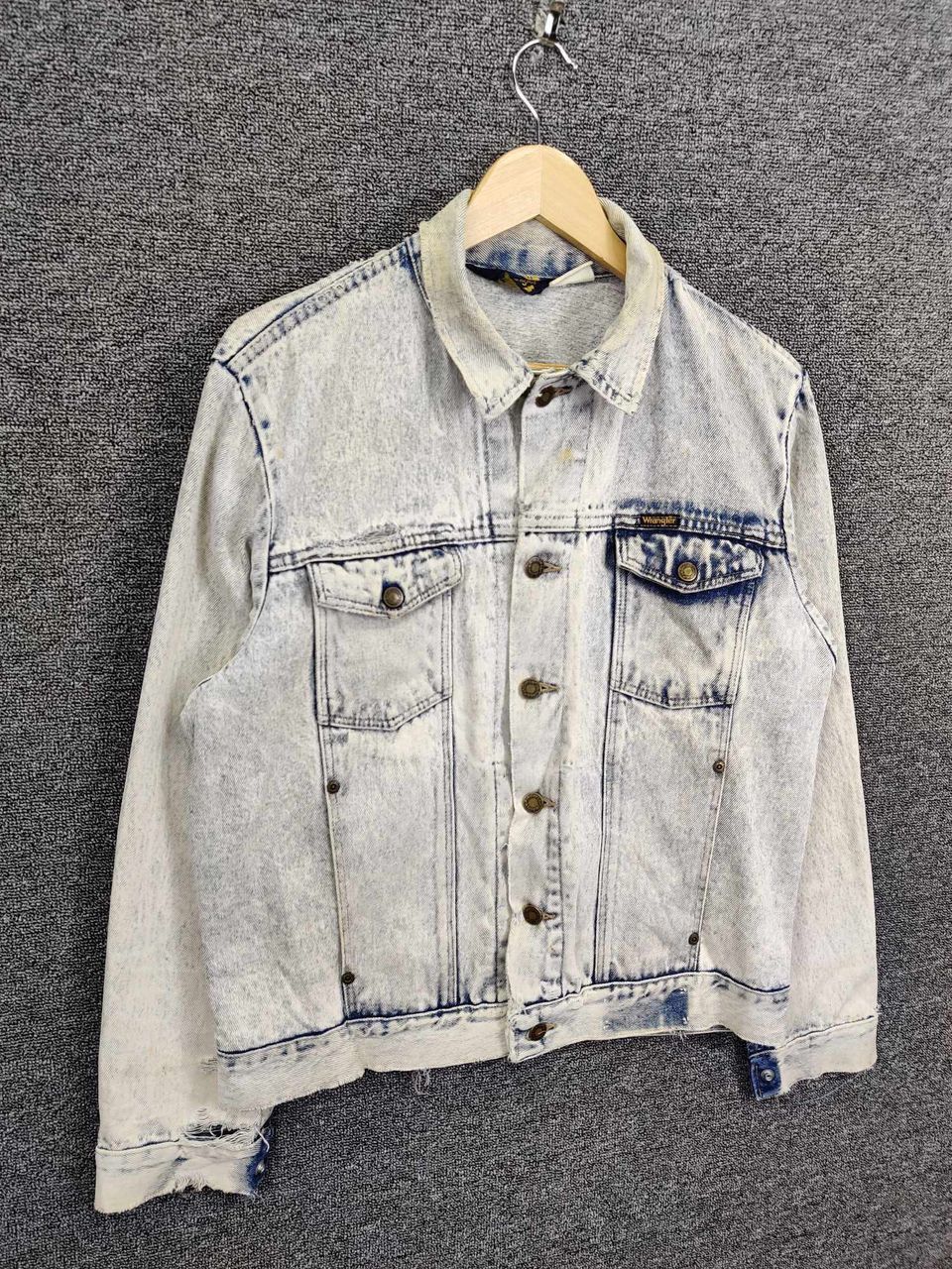 Wrangler Vintage Thrashed 90s Wrangler Acid Wash Denim Trucker Jacket Size US M / EU 48-50 / 2 - 5 Thumbnail