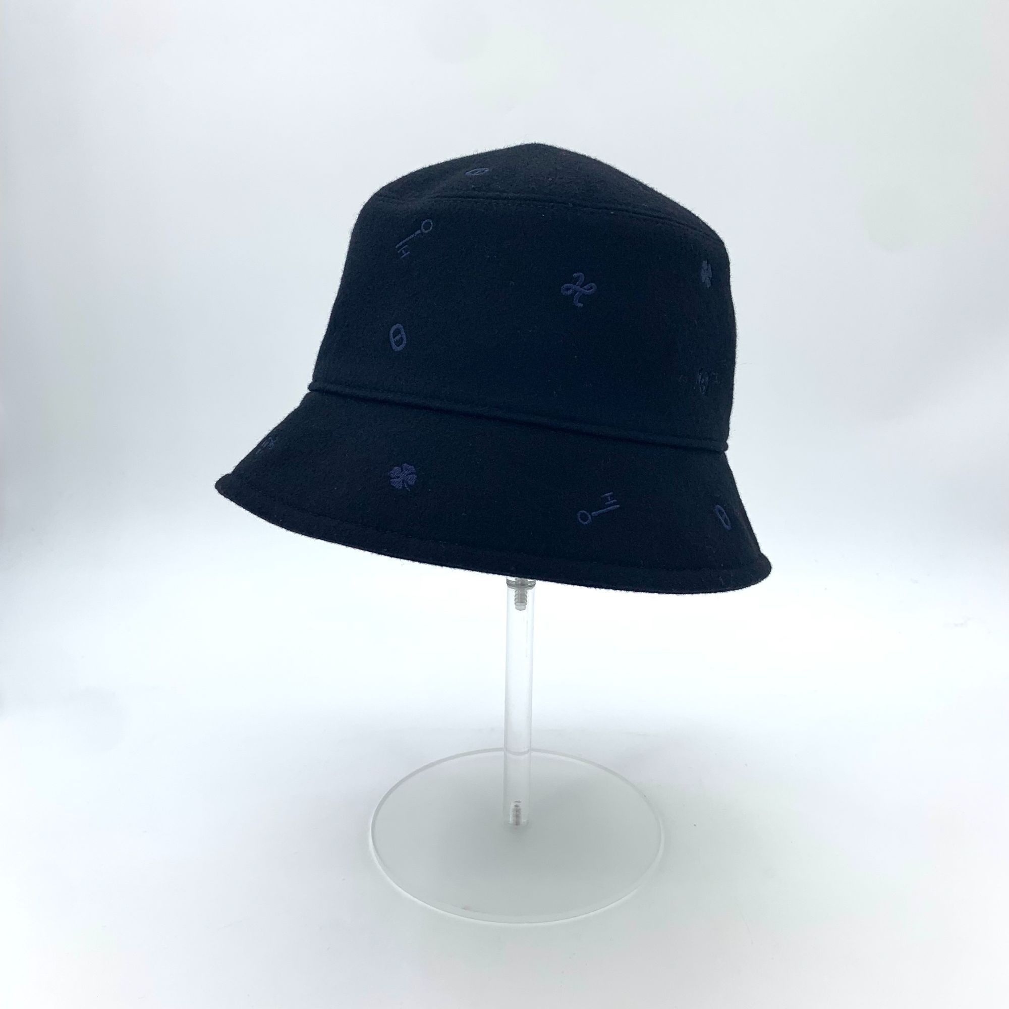 Hermes Hermes Cashmere Embroidered Fisherman Hat 59cm Chapeau Femme Size ONE SIZE - 1 Thumbnail