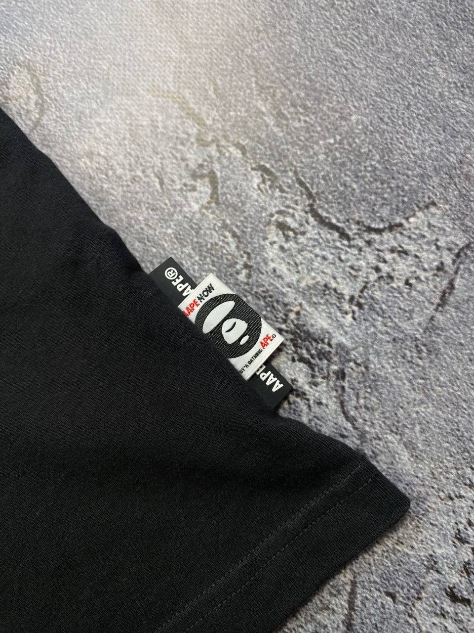 Aape Aape by A Bathing Ape T-shirt black with colorful logo Size US M / EU 48-50 / 2 - 5 Thumbnail