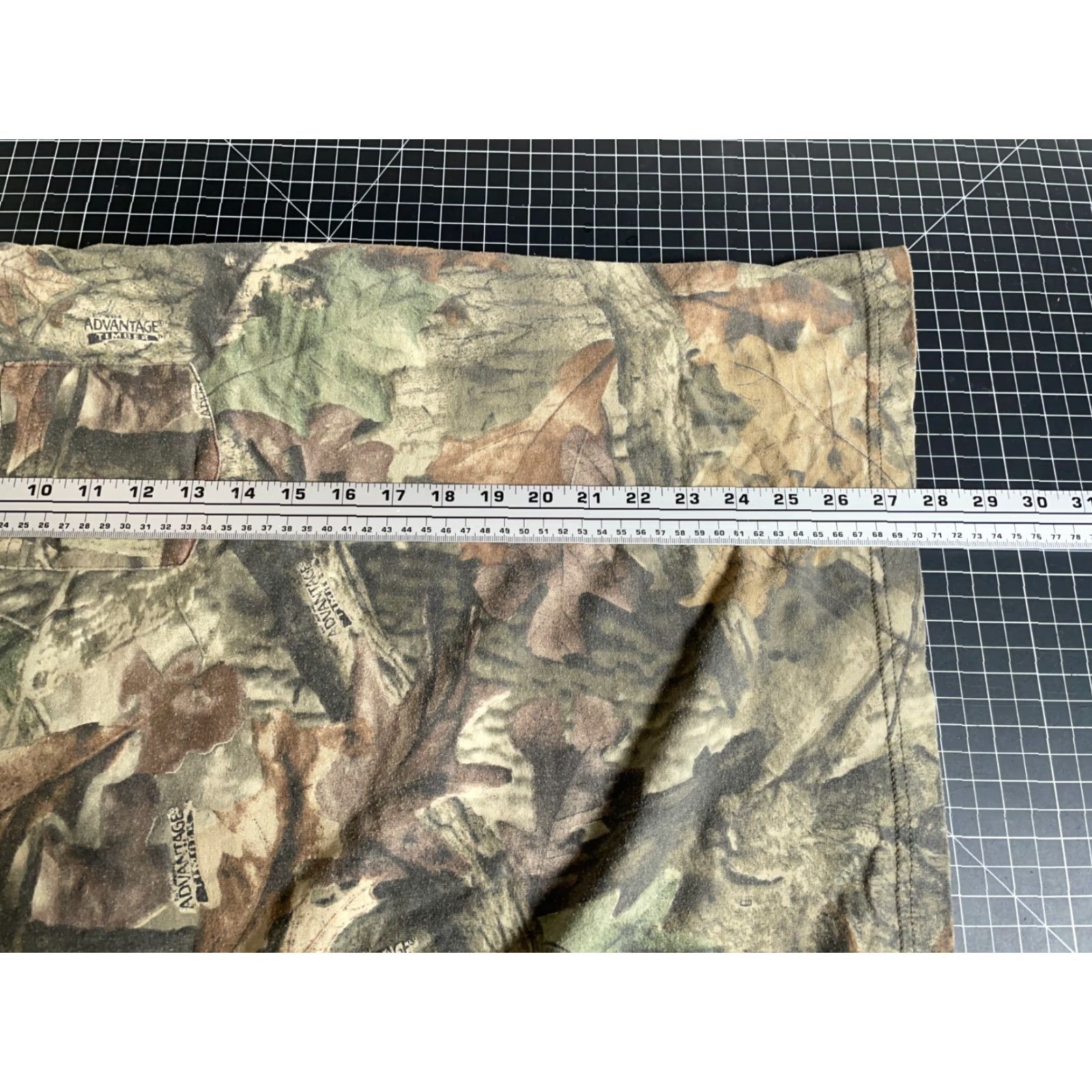 Vintage VINTAGE Ranger Camouflage Long Sleeve T-Shirt Green Pocket Crew Neck Men XL Large 90s Size US L / EU 52-54 / 3 - 6 Thumbnail