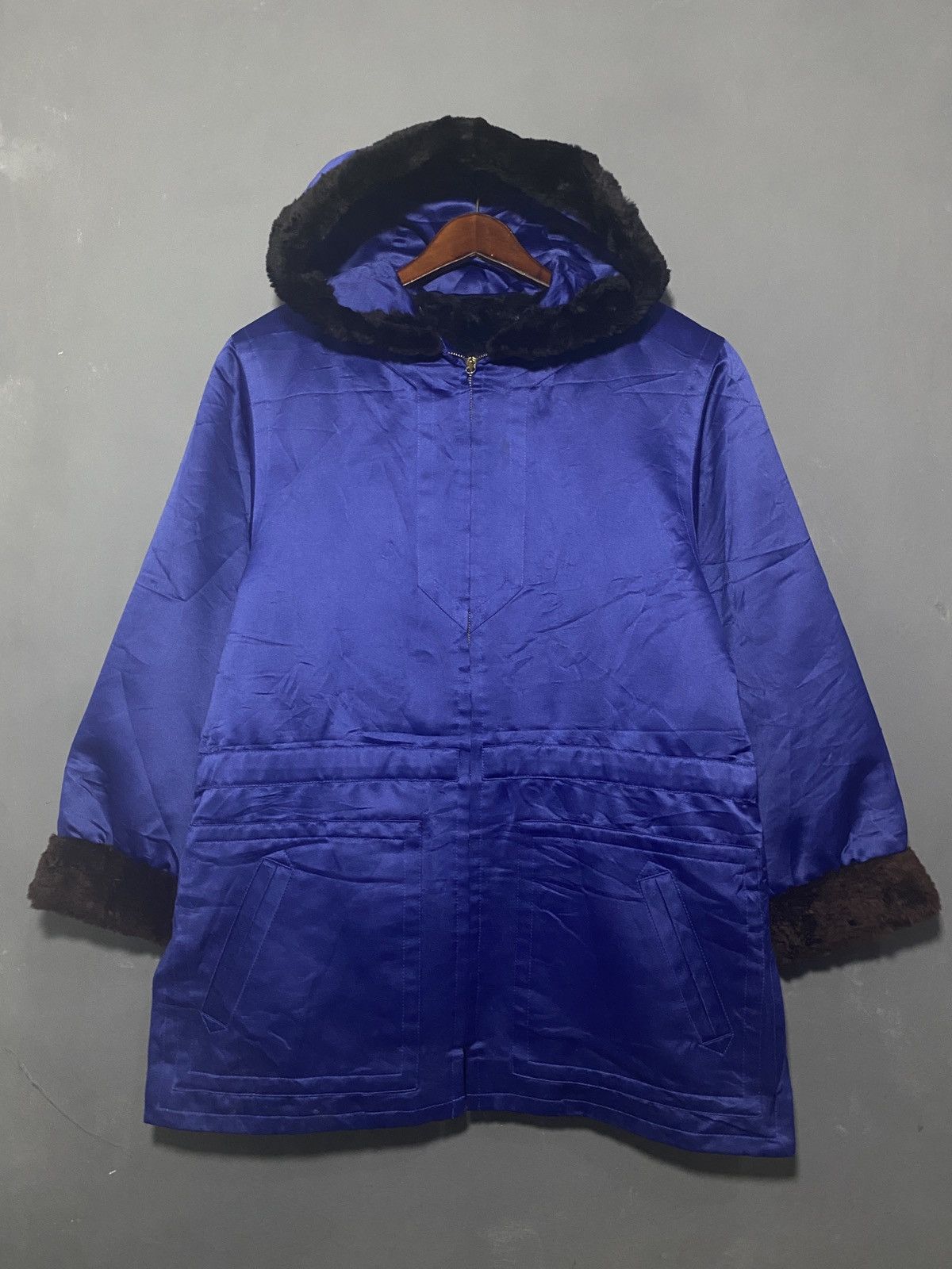 Saint Laurent Paris × Yves Saint Laurent Yves Saint Laurent Fourrures Vintage Fur Plus Lining Size US L / EU 52-54 / 3 - 1 Thumbnail