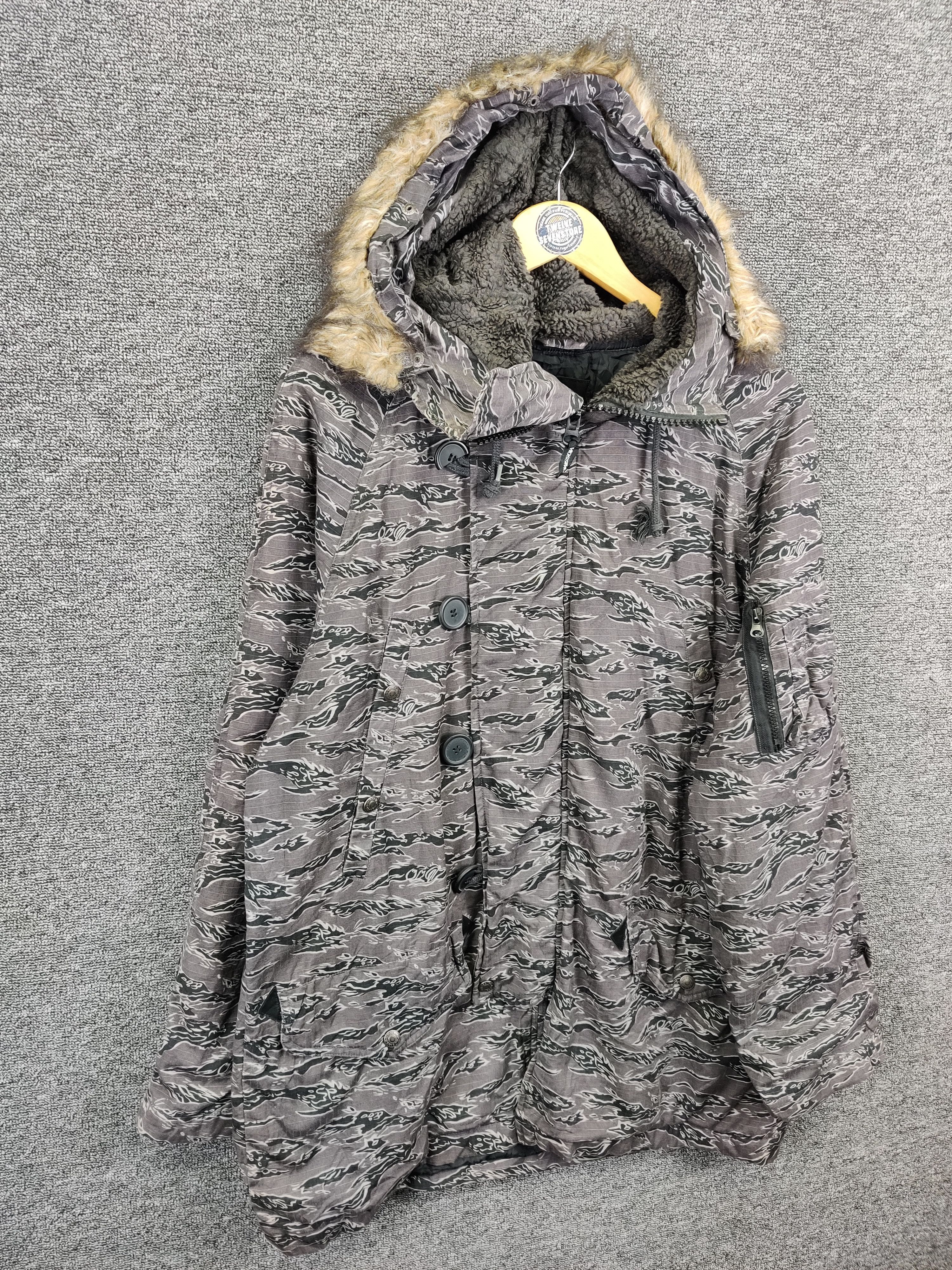 Mossimo Vintage Mossimo Sport Camouflage Flight Parka Fur Jacket Size US M / EU 48-50 / 2 - 5 Thumbnail