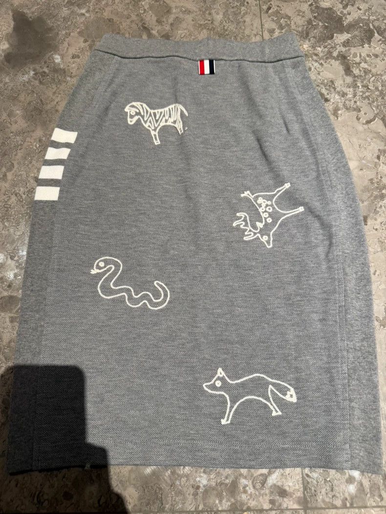 Thom Browne Thom Browne Gray zoo skirt 2503-Nextarrow Size 24" / US 00 / IT 34 - 2 Thumbnail