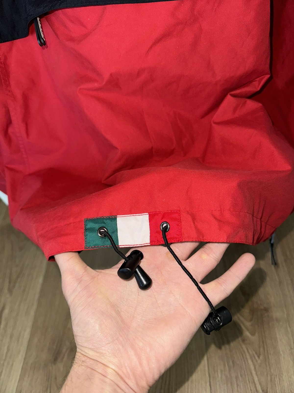 Ferrari Ferrari Italy 2002 official license merchandise anorak Size US L / EU 52-54 / 3 - 2 Thumbnail