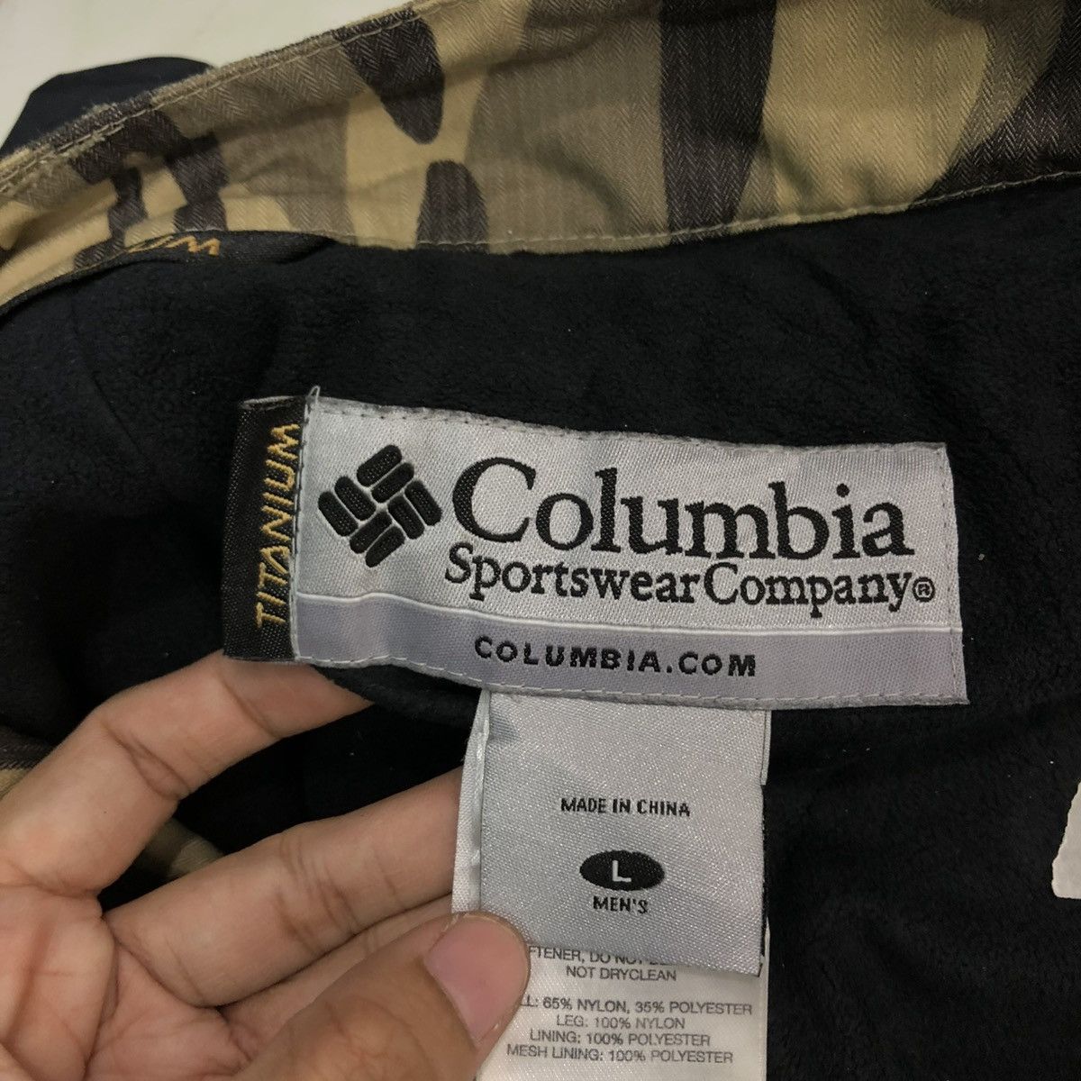 Japanese Brand 🔥VINTAGE CAMOUFLAGE SKI CARGO PANTS COLUMBIA MULTI POCKETS Size US 36 / EU 52 - 18 Thumbnail