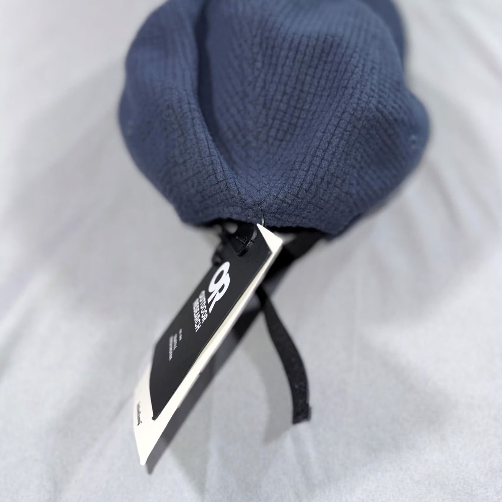 Outdoor Research VINTAGE? No. Outdoor Research Hat Cap Strap Back Blue Grid Fleece ActiveTemp One Size Mens Size US M / EU 48-50 / 2 - 2 Thumbnail