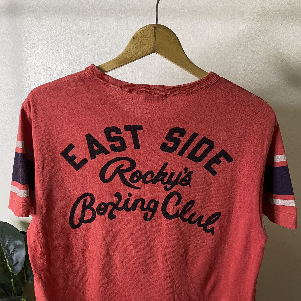 Japanese Brand Groovers East Side Rocky's Boxing Club Tee Made in Japan Size US M / EU 48-50 / 2 - 8 Thumbnail