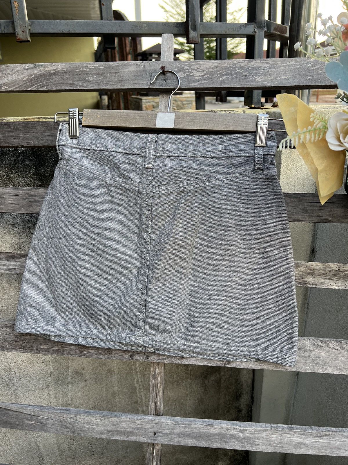 Polo Ralph Lauren Vintage gray denim mini skirt Polo Jeans Co. Ralph Lauren Size 28" / US 6 / IT 42 - 4 Thumbnail