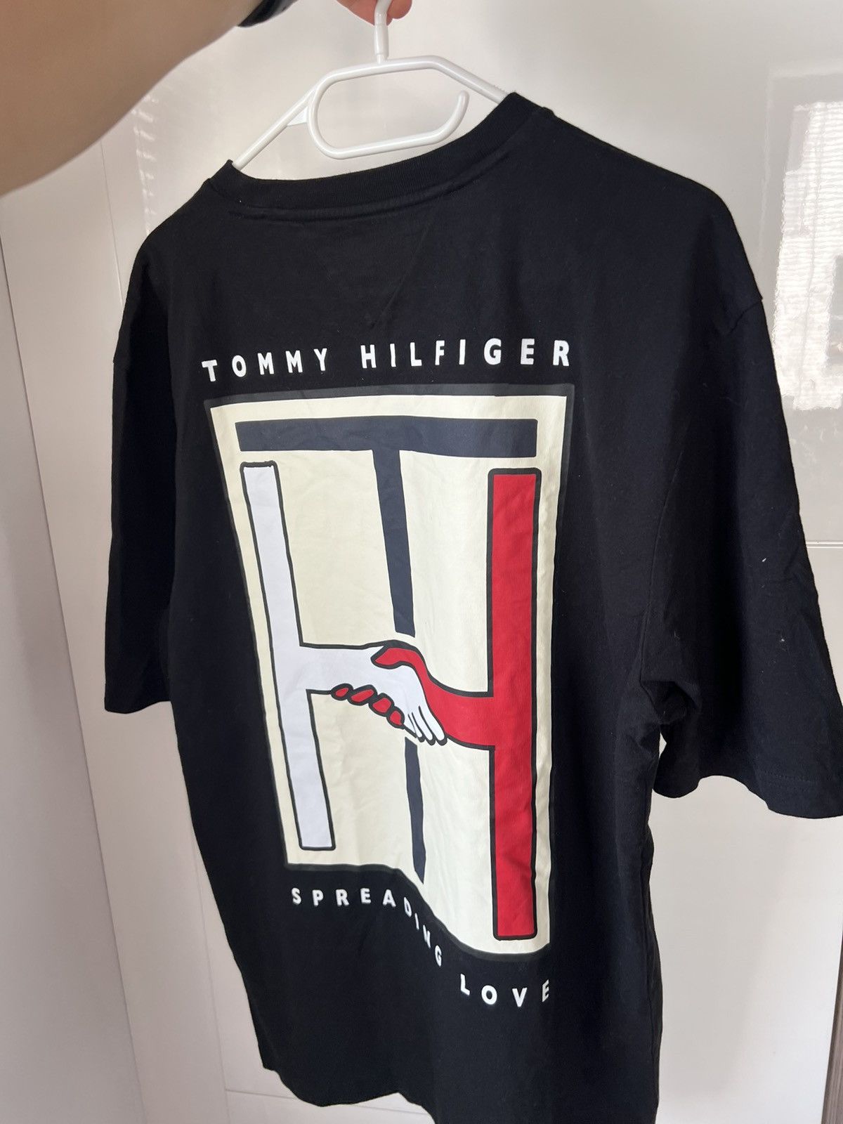 Tommy Hilfiger ‼️TOMMY HILFIGER CAPSULE COLLECTION “One Planet” Big Logo Tee Size US XXL / EU 58 / 5 - 5 Thumbnail