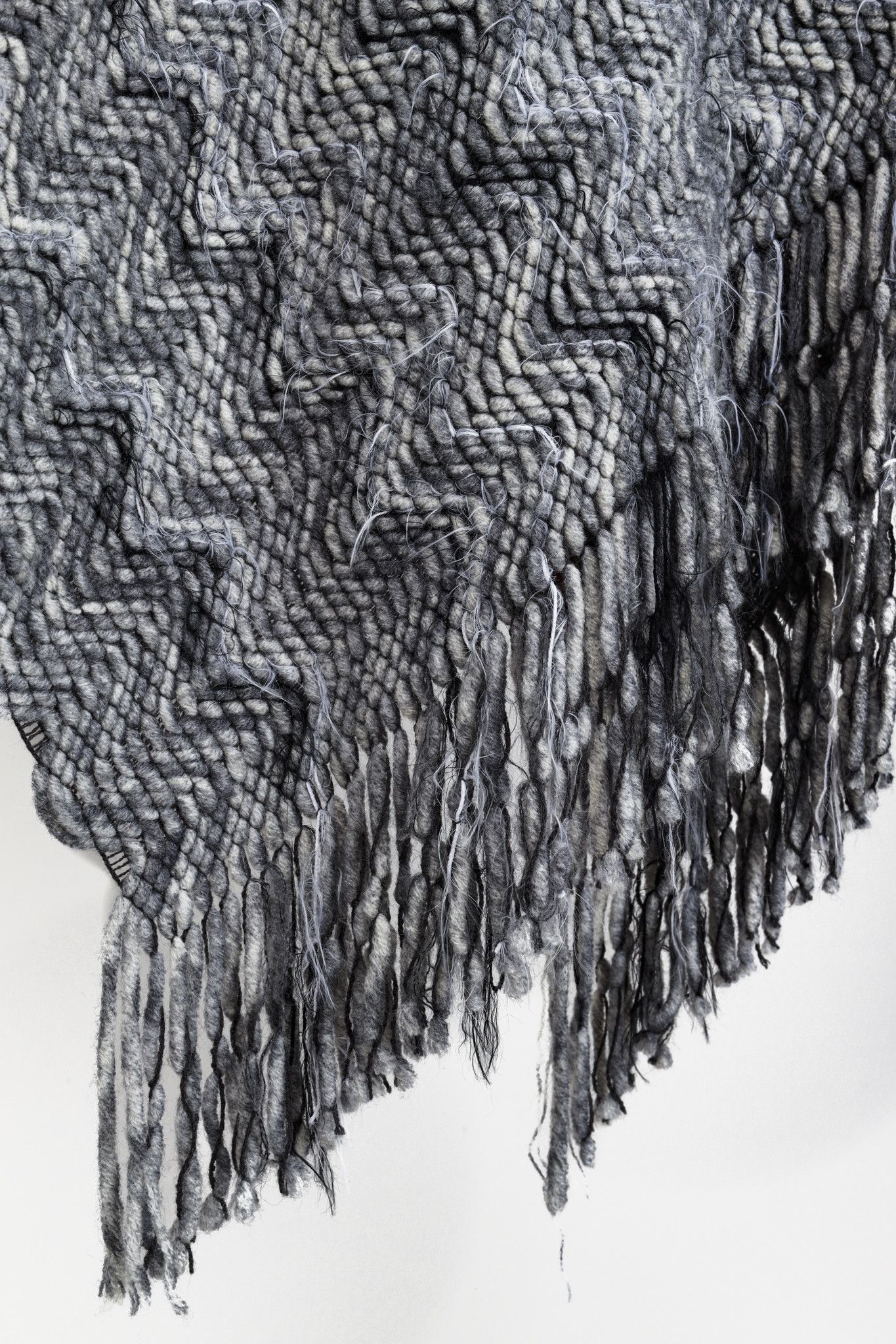 Missoni Missoni Greys Wool Pull-over Asymmetric Fringe Poncho Size ONE SIZE - 6 Thumbnail