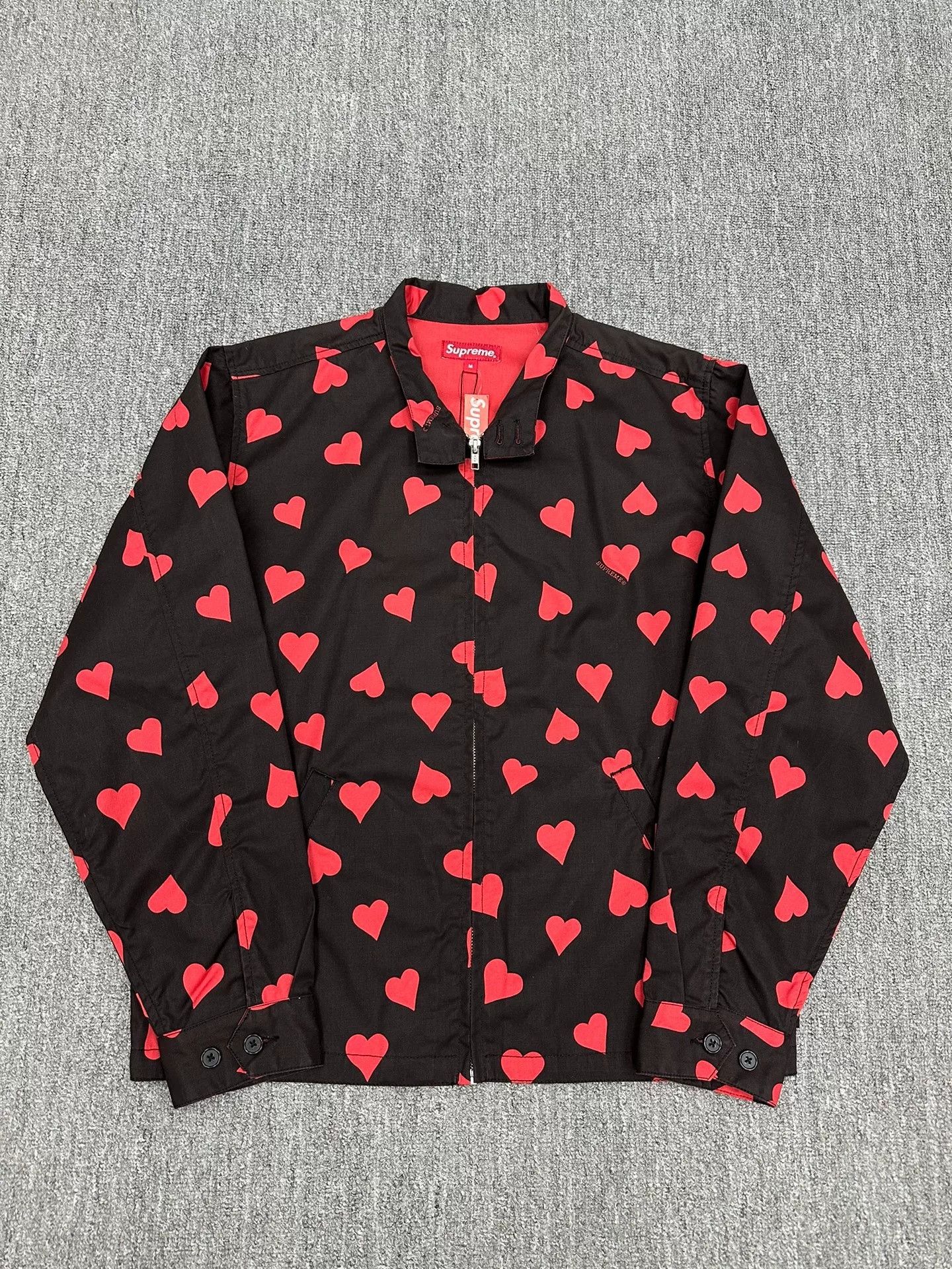 Supreme Supreme All-Over Heart Print Jacket M Size US M / EU 48-50 / 2 - 1 Thumbnail