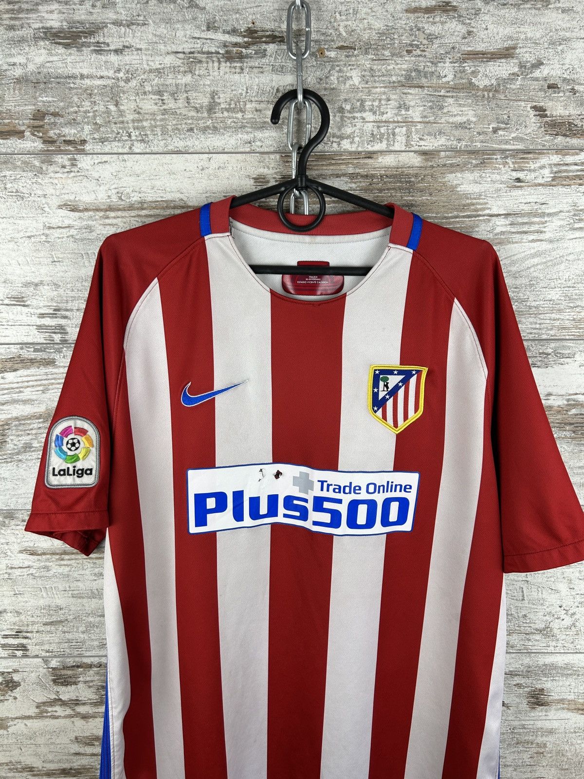 Nike Mens Vintage Nike FC Atletico Madrid home away t shirt tee Size US XL / EU 56 / 4 - 3 Thumbnail