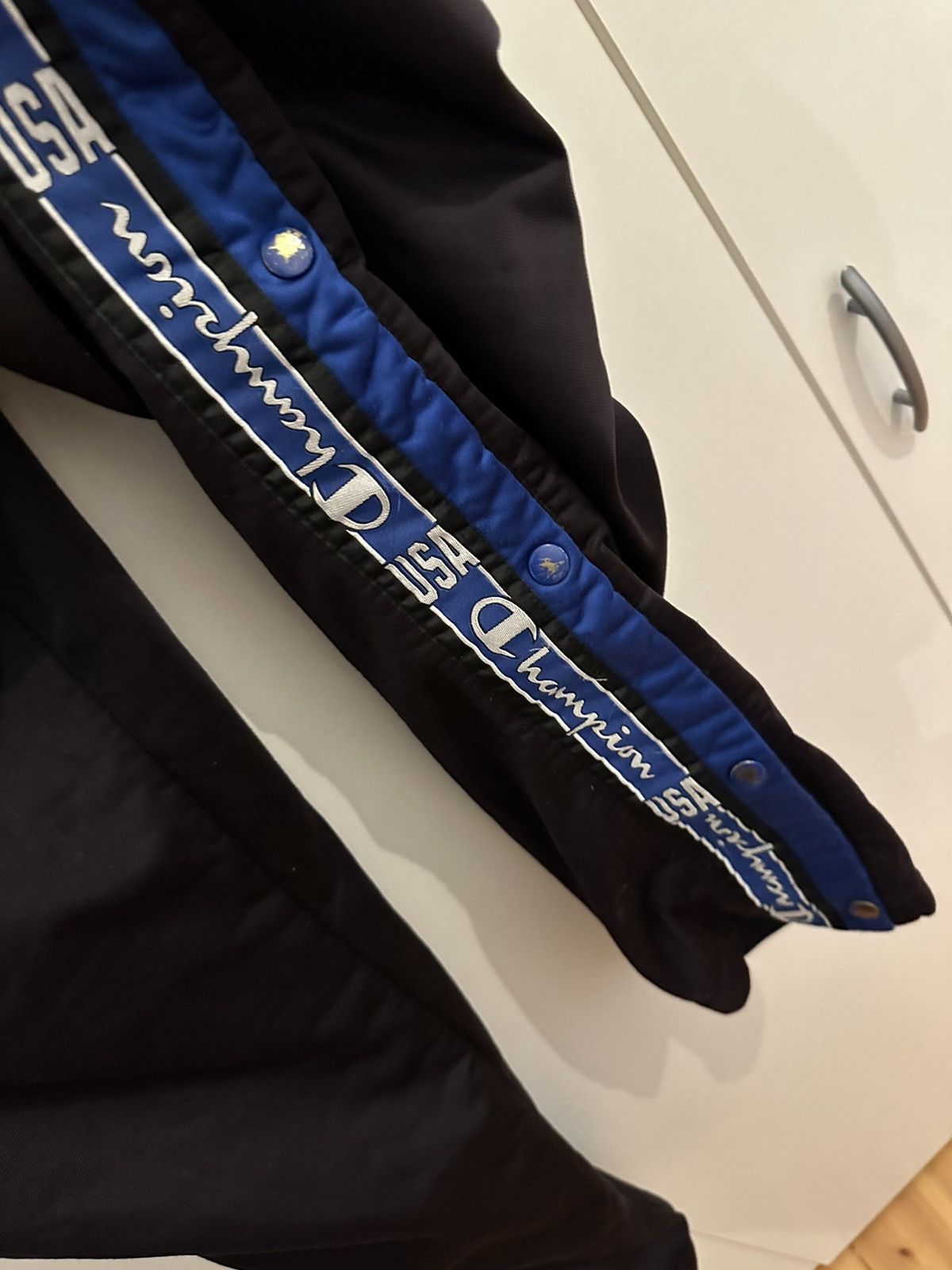 Champion Champion Jogginghose Hose Size XL Vintage Track Knopfhose Size US 42 / EU 58 - 4 Thumbnail