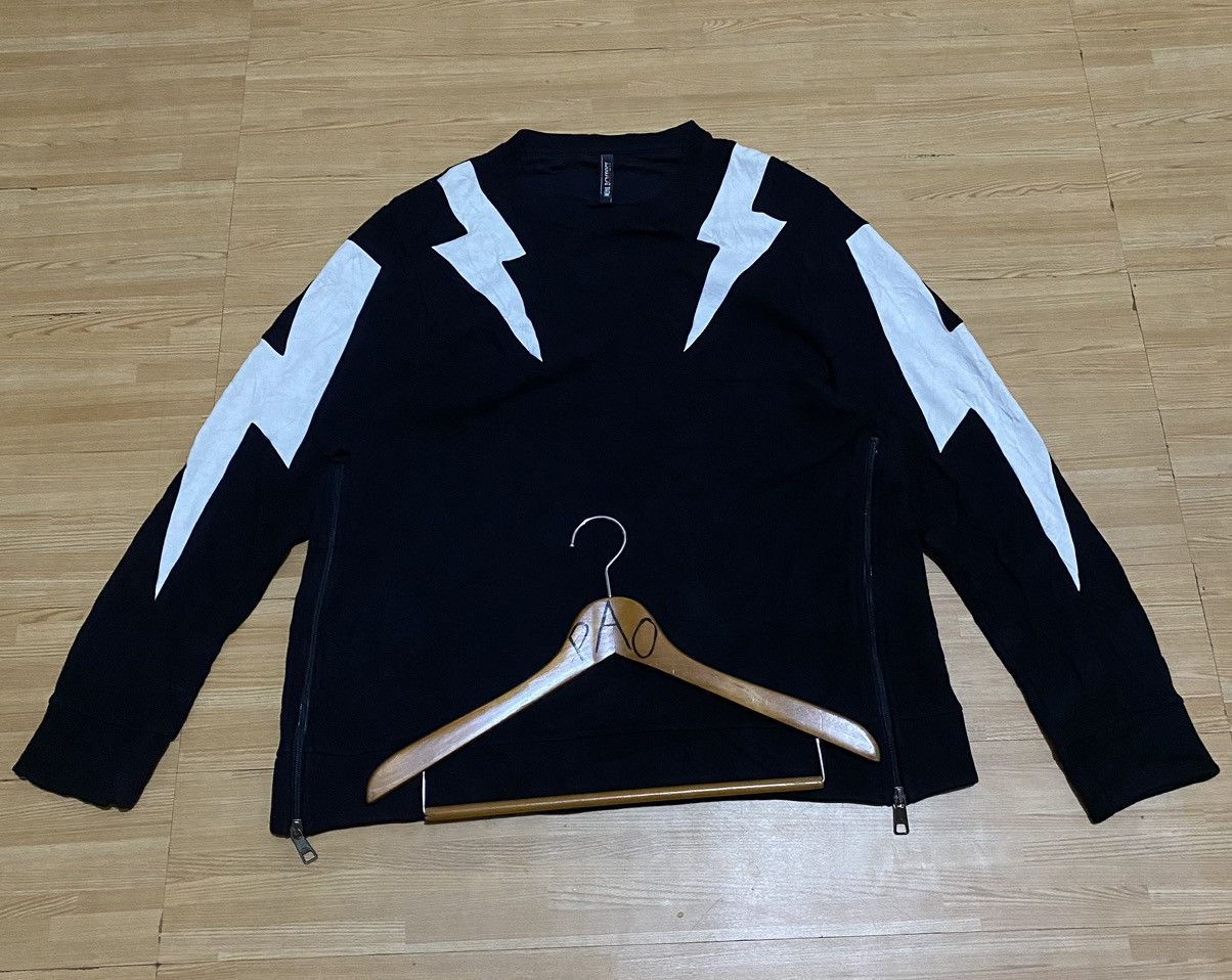 Neil Barrett NEIL BARRETT Bi Color Thunderbolt Sweatshirt Size US XL / EU 56 / 4 - 1 Thumbnail