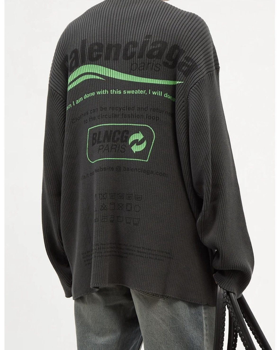 Balenciaga NEW S fits large Oversized Logo Ribbed Sweater knit Size US L / EU 52-54 / 3 - 3 Thumbnail