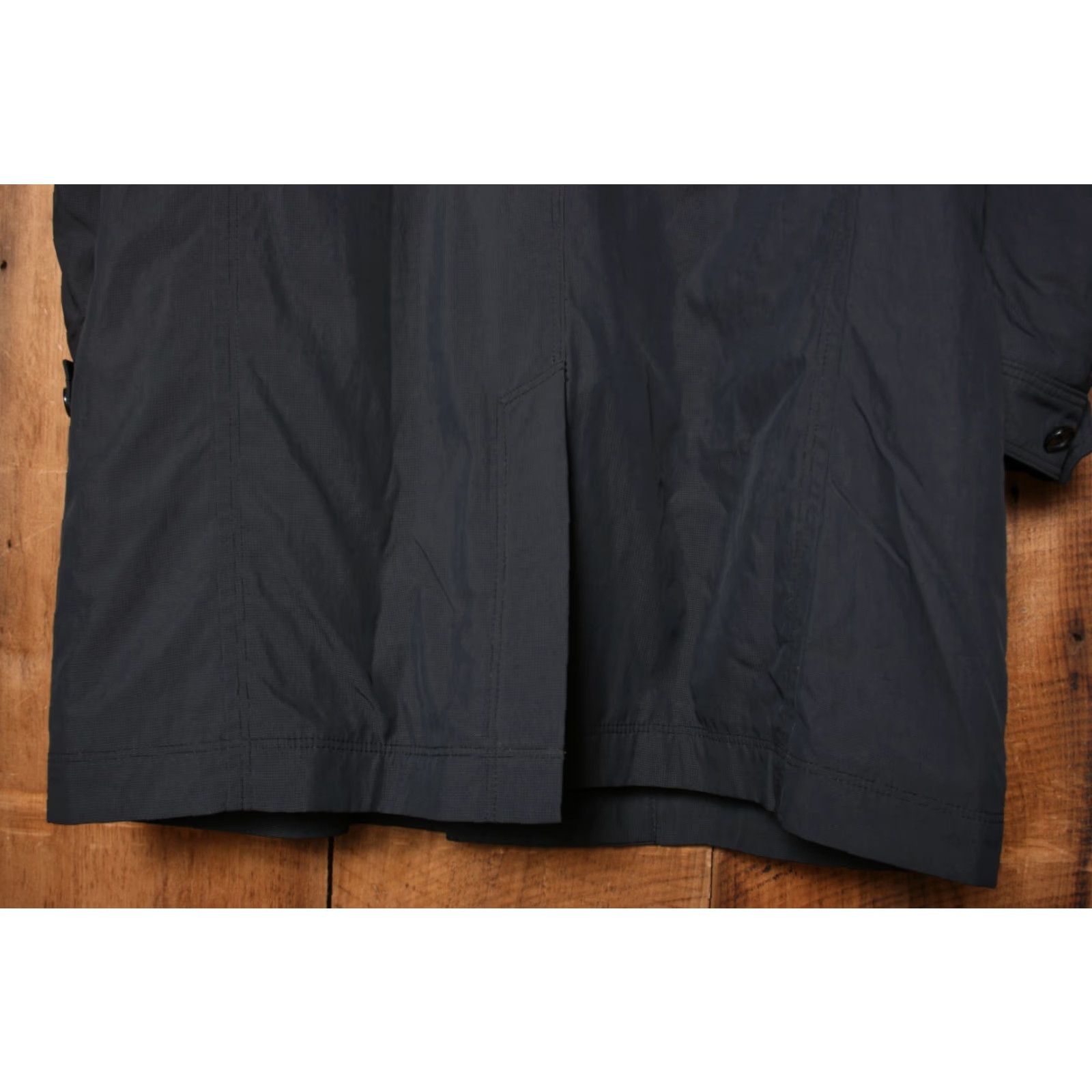Hugo Boss HUGO BOSS The Fenland Gray Water Repellent Quilt Insulated Overcoat Sz. 46R Men Coat Size US S / EU 44-46 / 1 - 7 Thumbnail