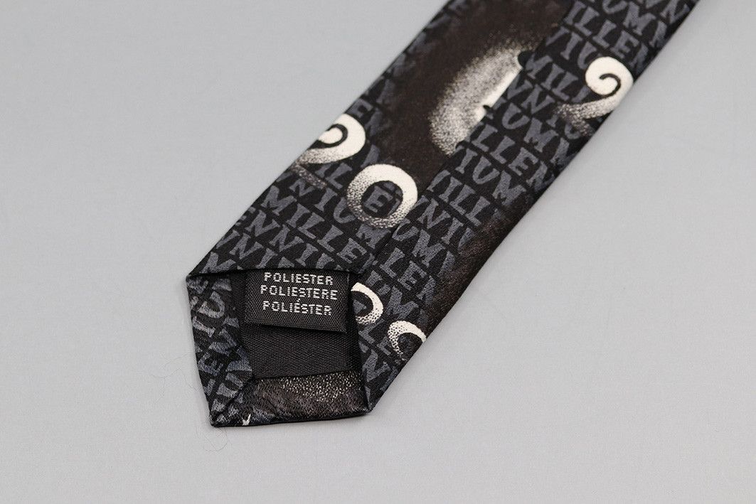 Warner Bros Looney Tunes Sylvester Millennium Tie – 1999 Warner Bros Size ONE SIZE - 4 Thumbnail