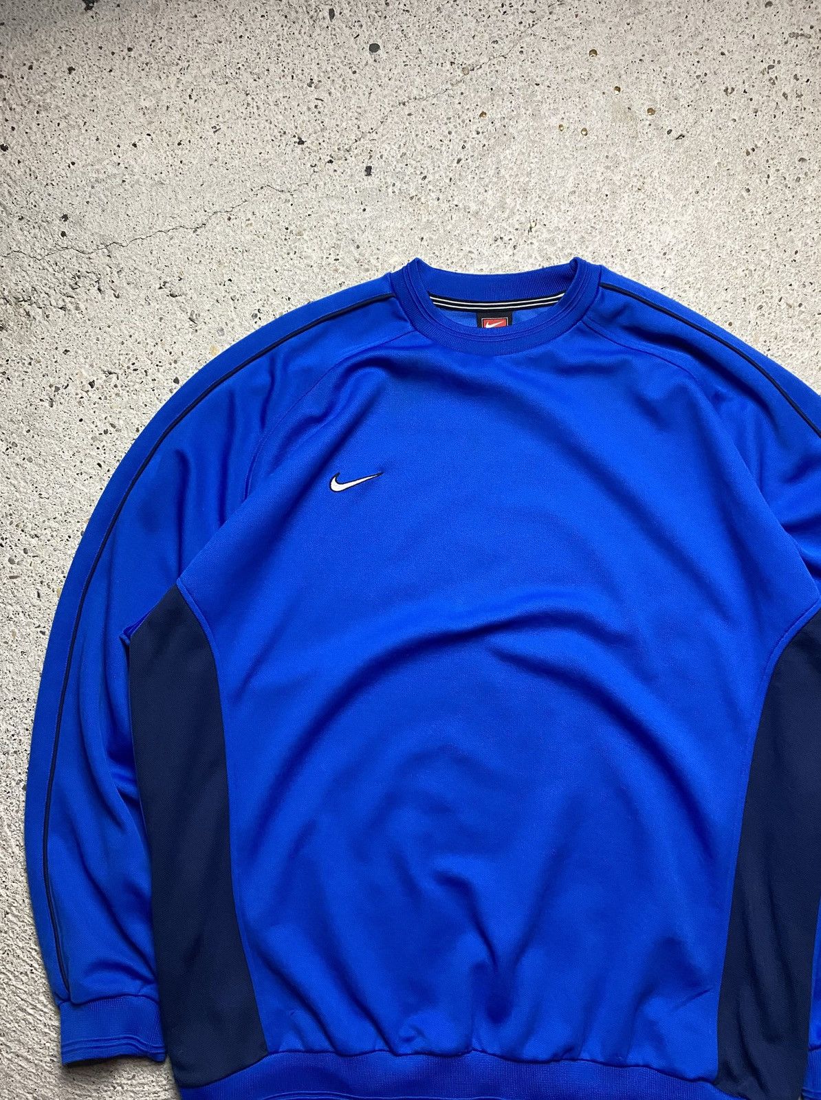 Nike Nike vintage sweatshirt navy retro 90s crewneck pinterest Size US XL / EU 56 / 4 - 2 Thumbnail
