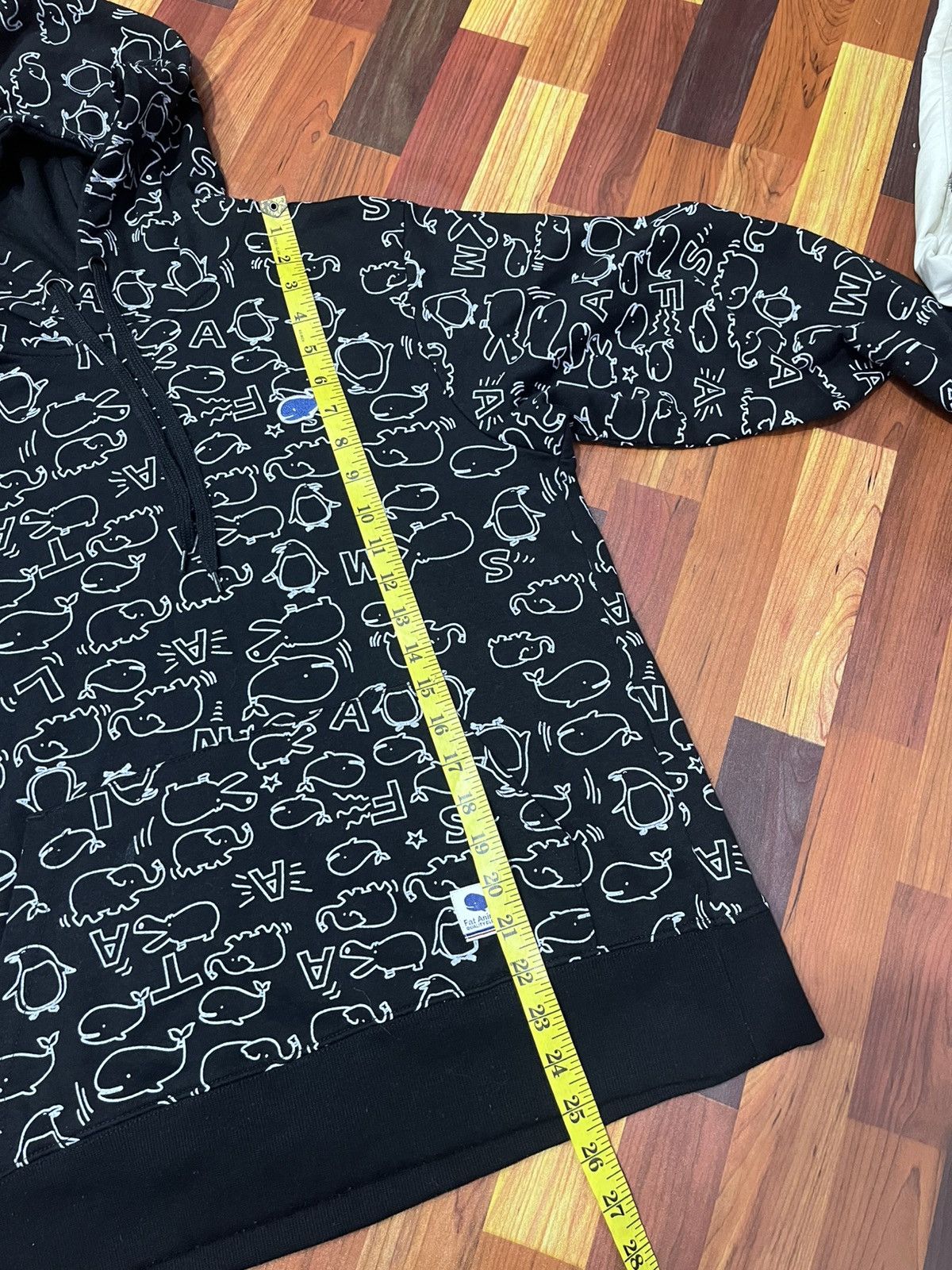 Japanese Brand Fat Animals Whale Print Hoodie Black Size M Japan Size US S / EU 44-46 / 1 - 13 Thumbnail