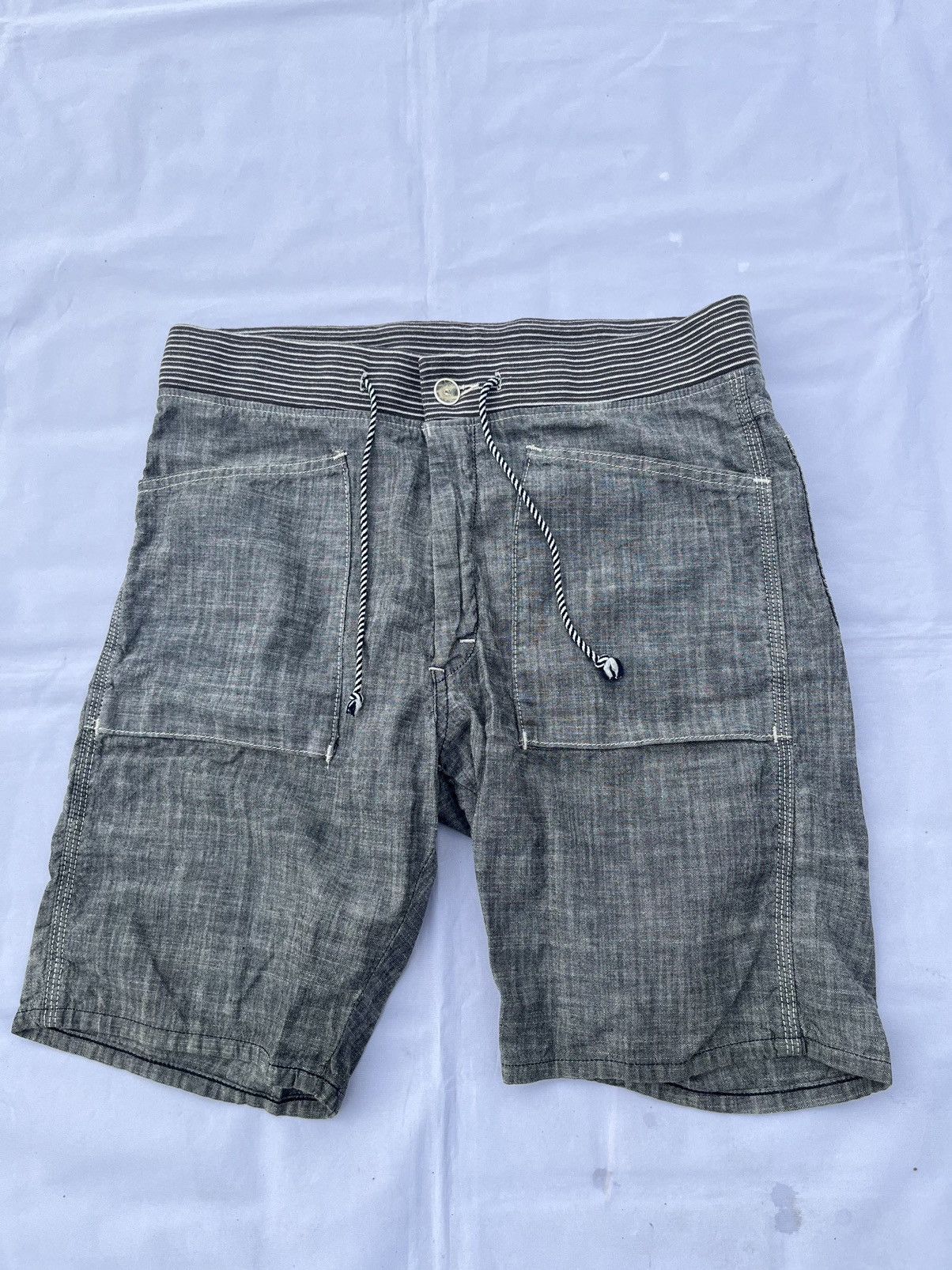 Lee Short Pants Double Pocket by Lee Jeans Y2K Style Vintage Size US 34 / EU 50 - 1 Thumbnail