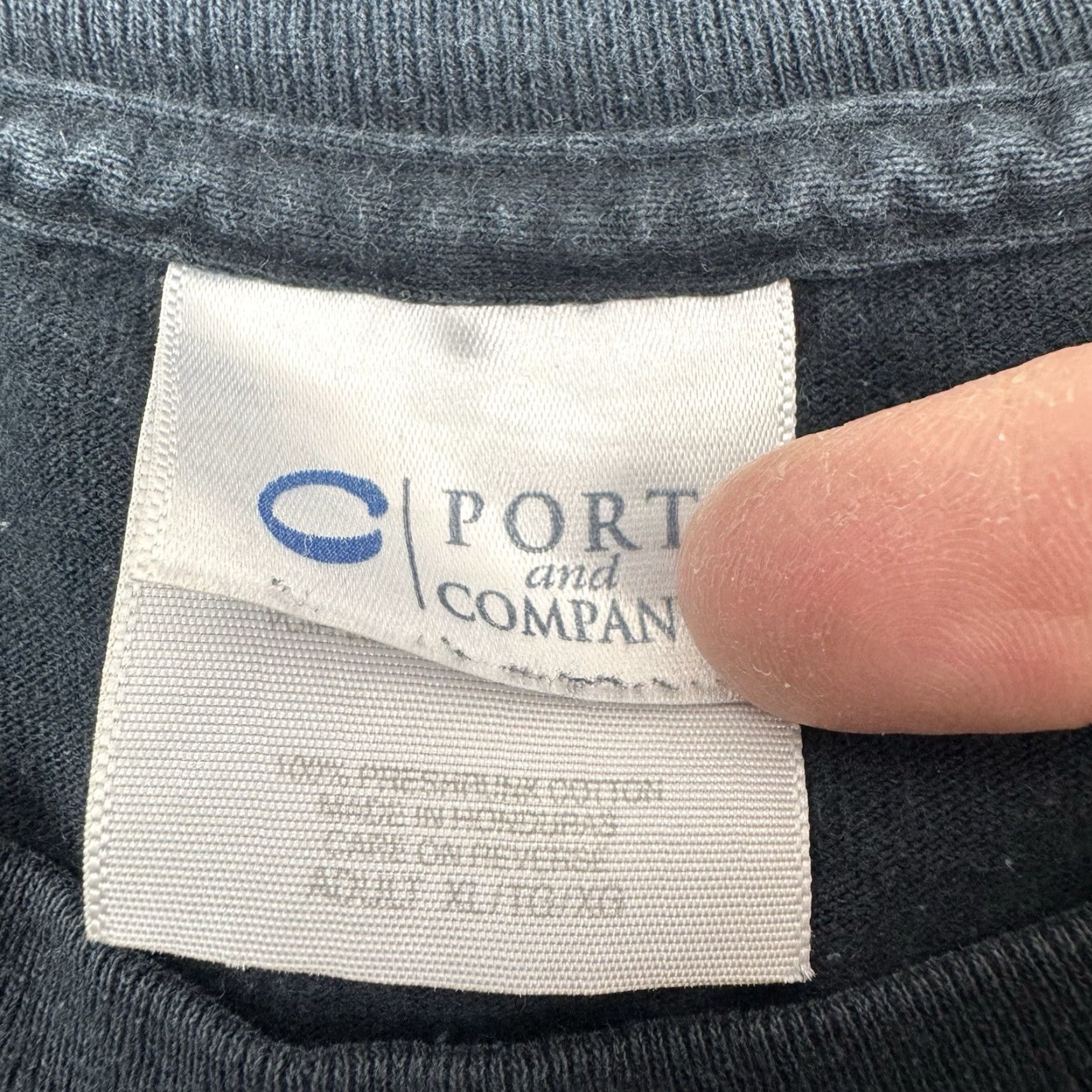 Port & Company VINTAGE Port & Company T-Shirt Mens XL Black Cotton Short Sleeve Crew Neck Abstract Figures Binary Code Y2K Computer 90s Technology USA Size US XL / EU 56 / 4 - 4 Thumbnail